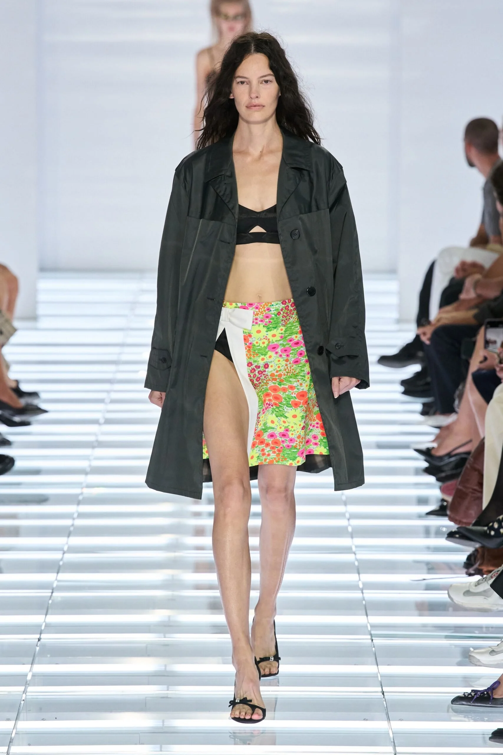 prada-spring-2027-ready-to-wear-look-51-scaled.jpg
