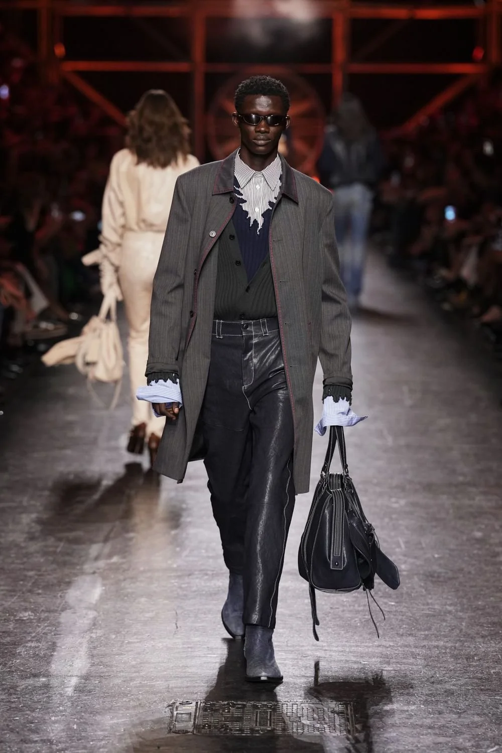 diesel-spring-2027-ready-to-wear-look-04.jpg