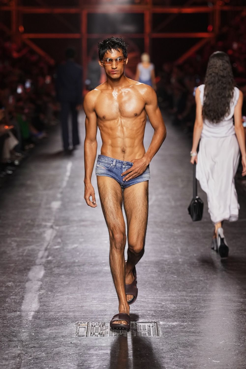diesel-spring-2027-ready-to-wear-look-71.jpg