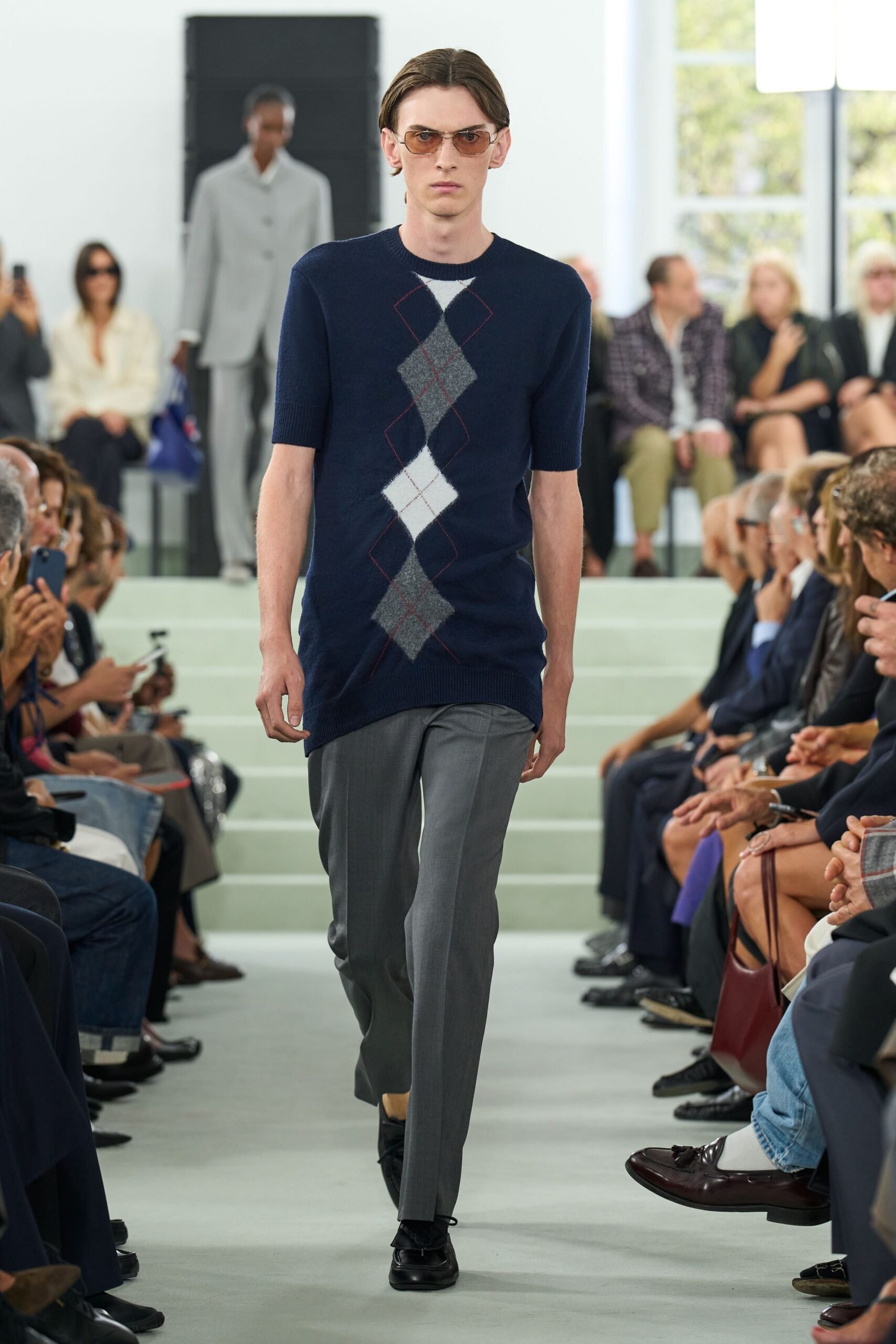 jil-sander-spring-2027-ready-to-wear-look-08-scaled.jpg