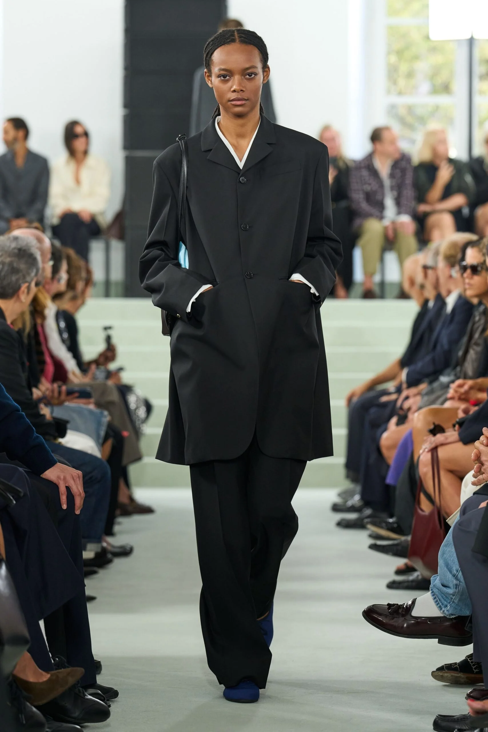jil-sander-spring-2027-ready-to-wear-look-12-scaled.jpg