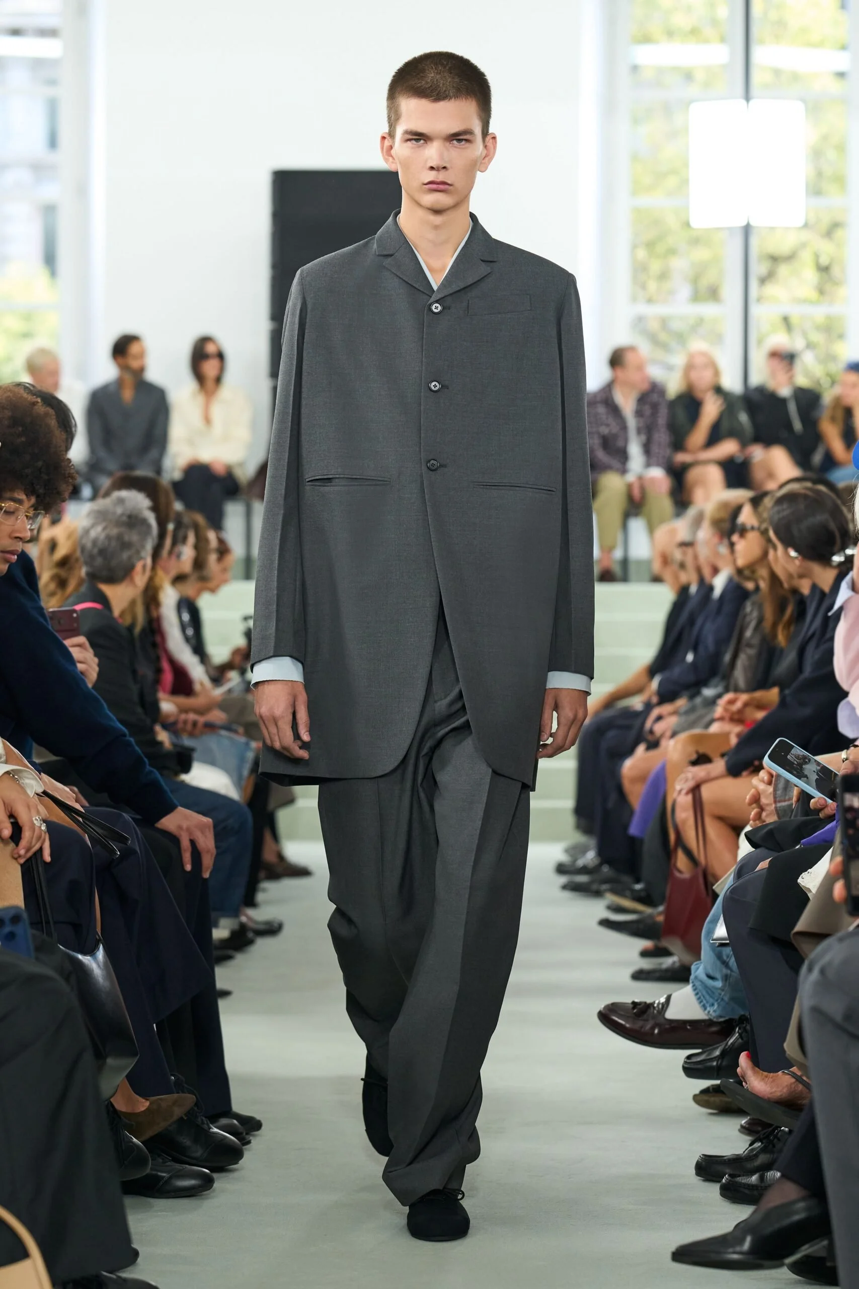 jil-sander-spring-2027-ready-to-wear-look-13-scaled.jpg