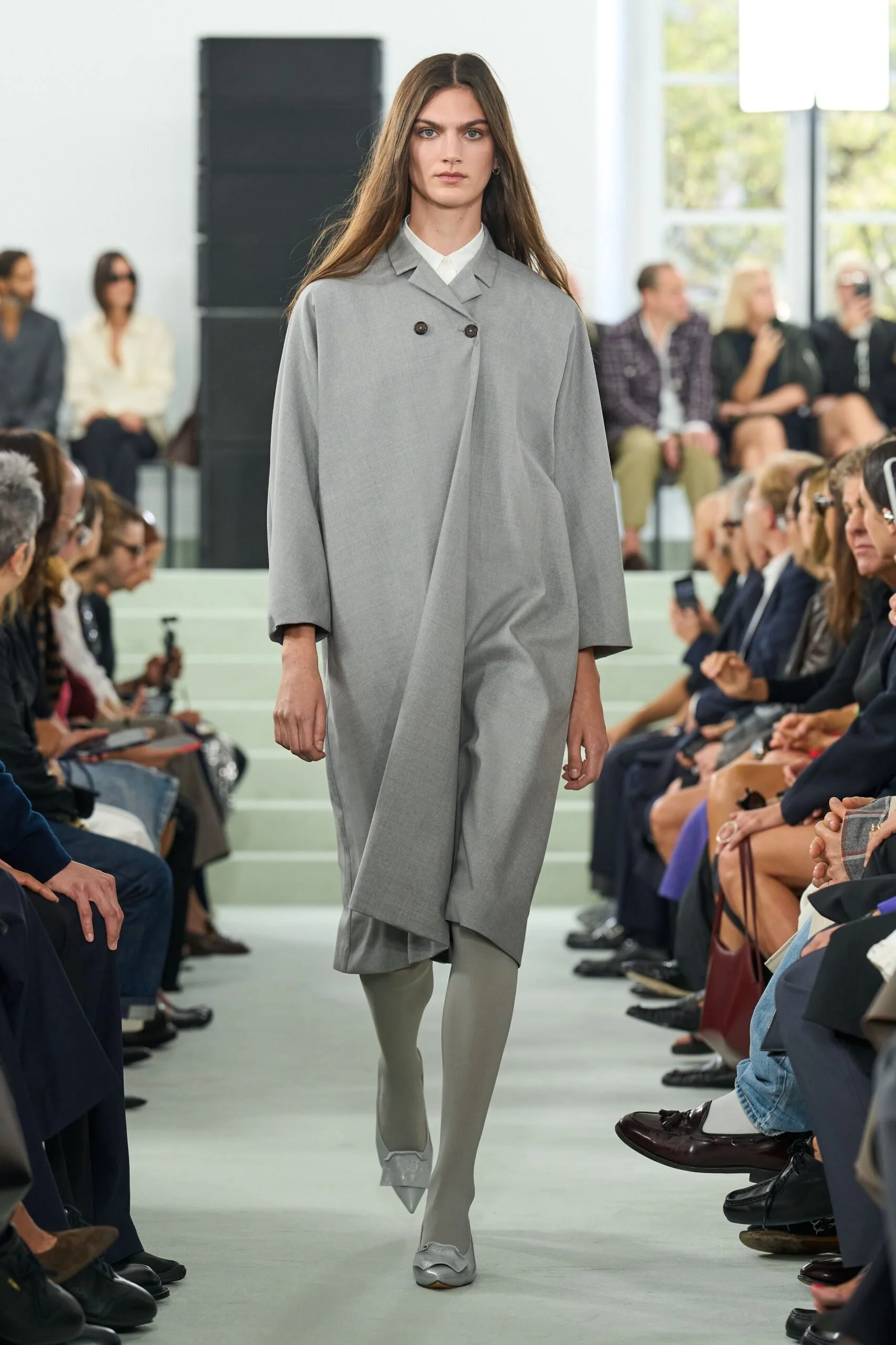 jil-sander-spring-2027-ready-to-wear-look-15-scaled.jpg