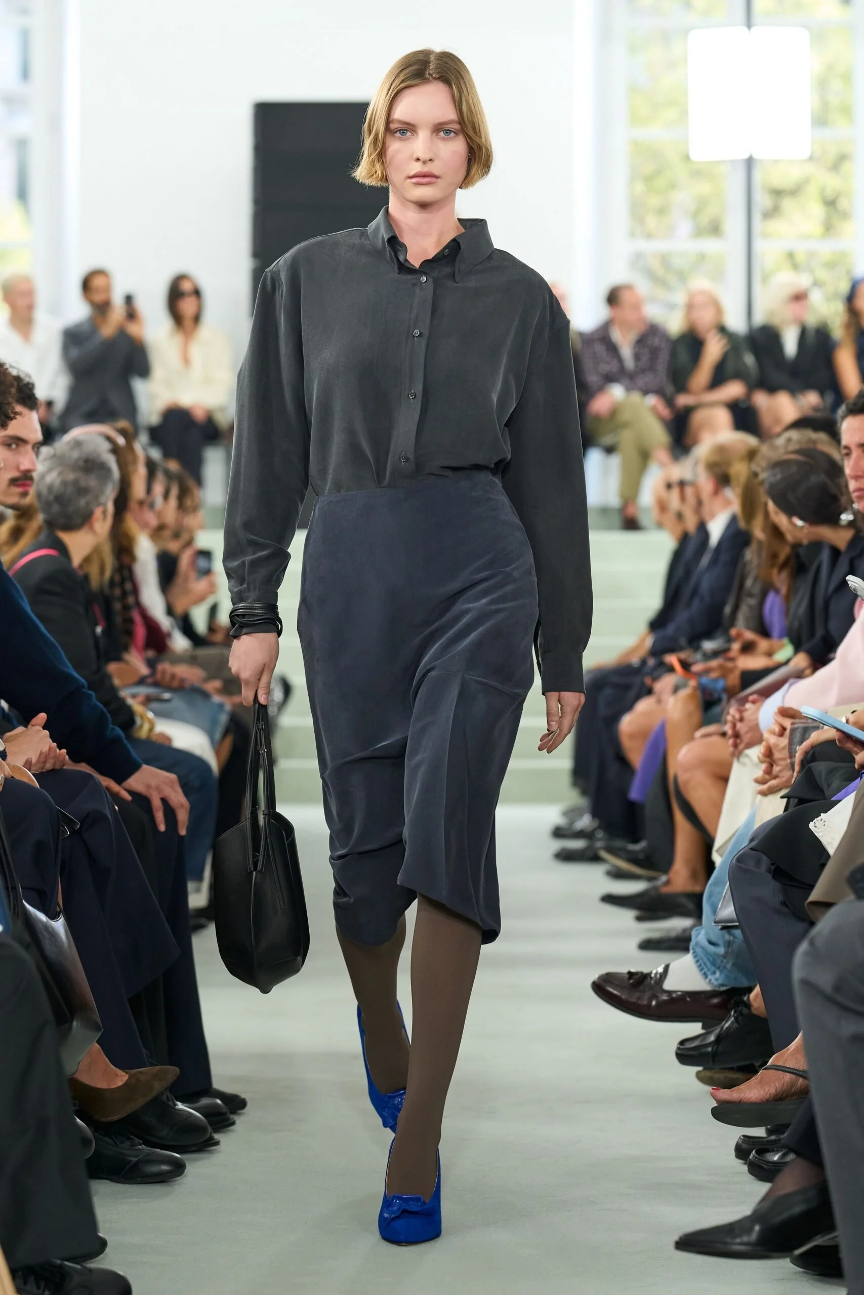 jil-sander-spring-2027-ready-to-wear-look-29-scaled.jpg