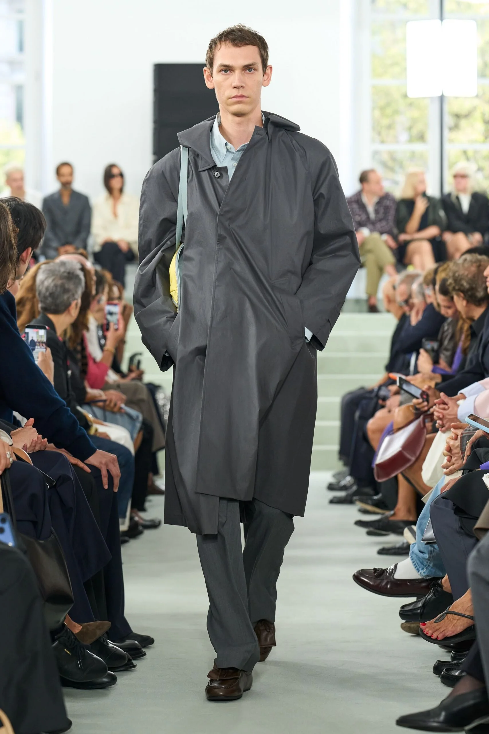 jil-sander-spring-2027-ready-to-wear-look-33-scaled.jpg
