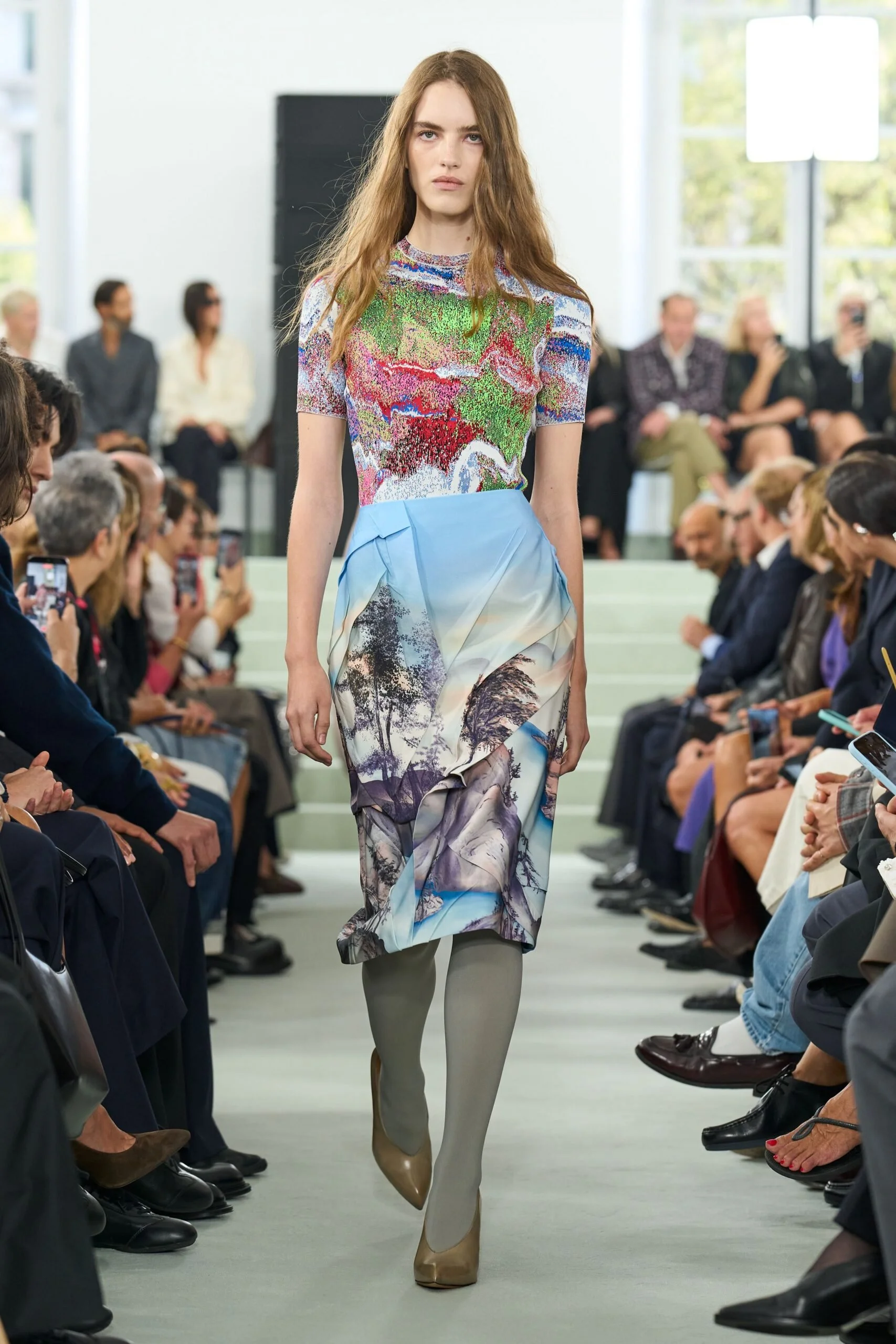 jil-sander-spring-2027-ready-to-wear-look-38-scaled.jpg