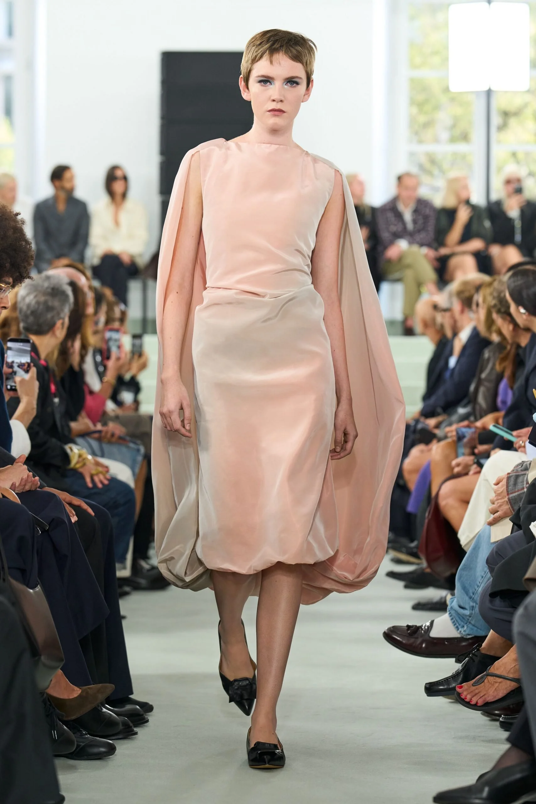jil-sander-spring-2027-ready-to-wear-look-39-scaled.jpg