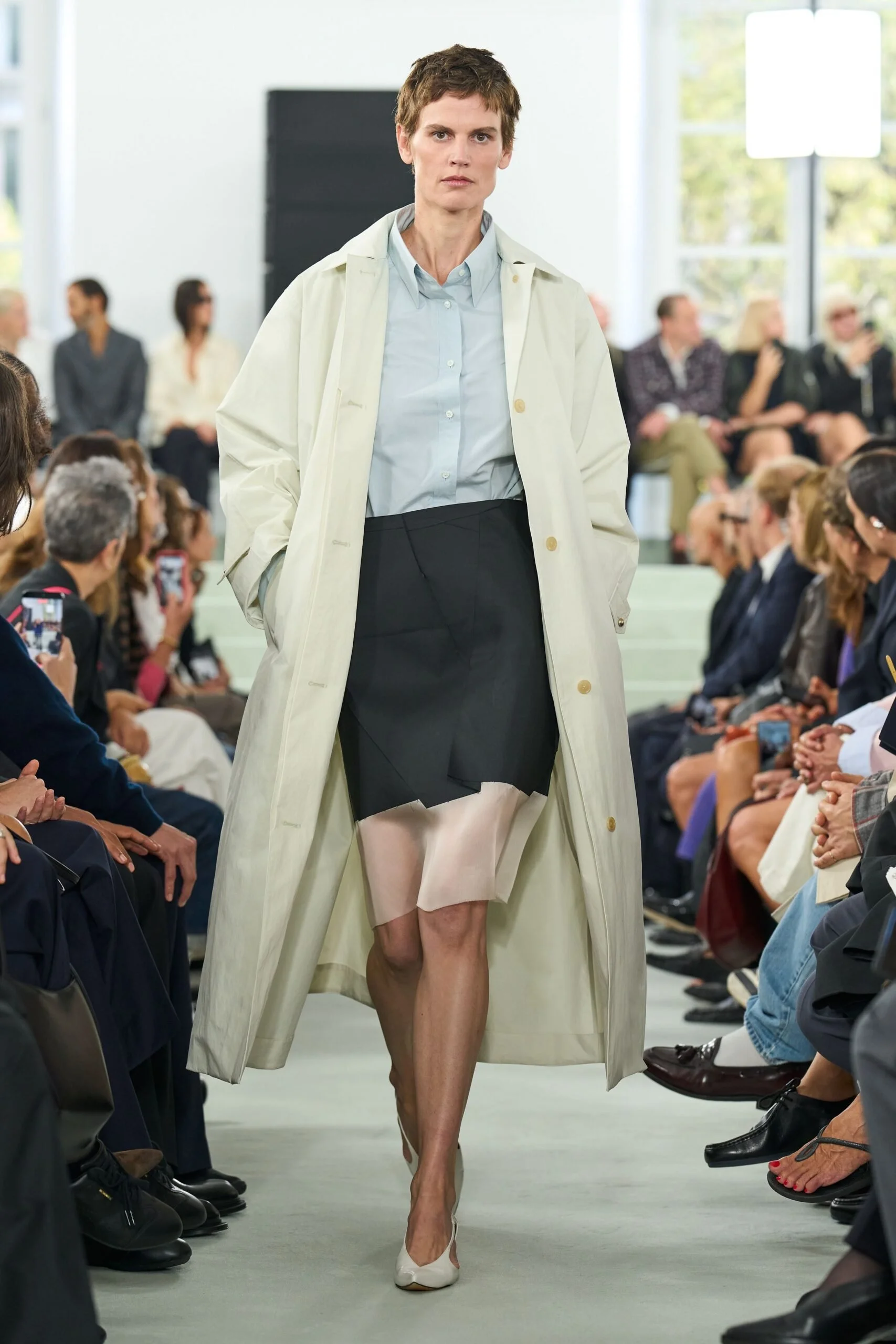 jil-sander-spring-2027-ready-to-wear-look-45-scaled.jpg