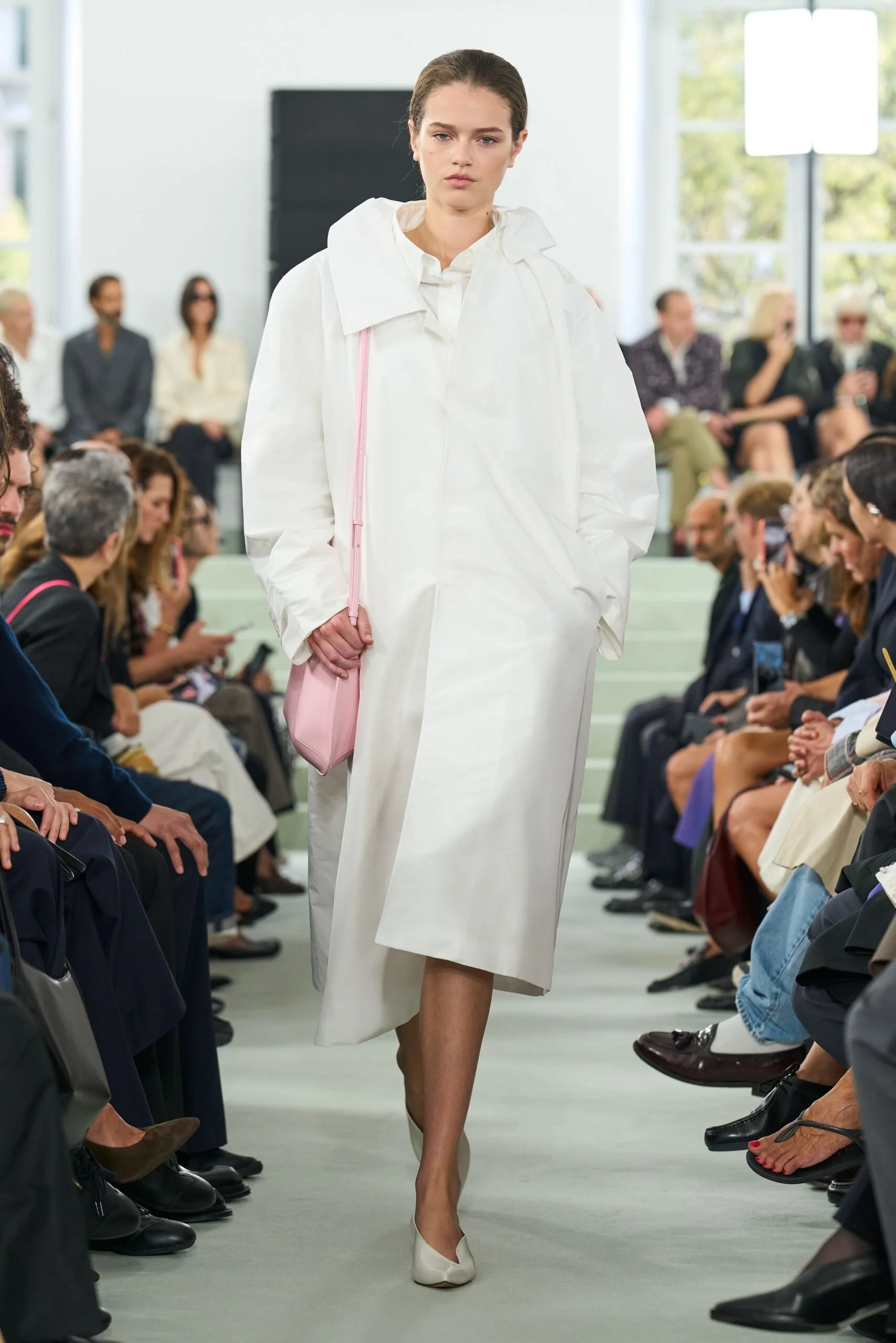 jil-sander-spring-2027-ready-to-wear-look-54-scaled.jpg
