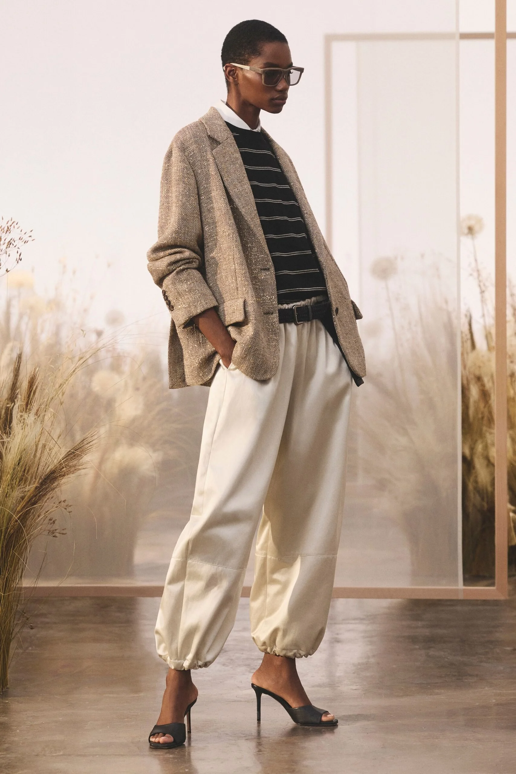 brunello-cucinelli-spring-2027-ready-to-wear-look-08-scaled.jpg