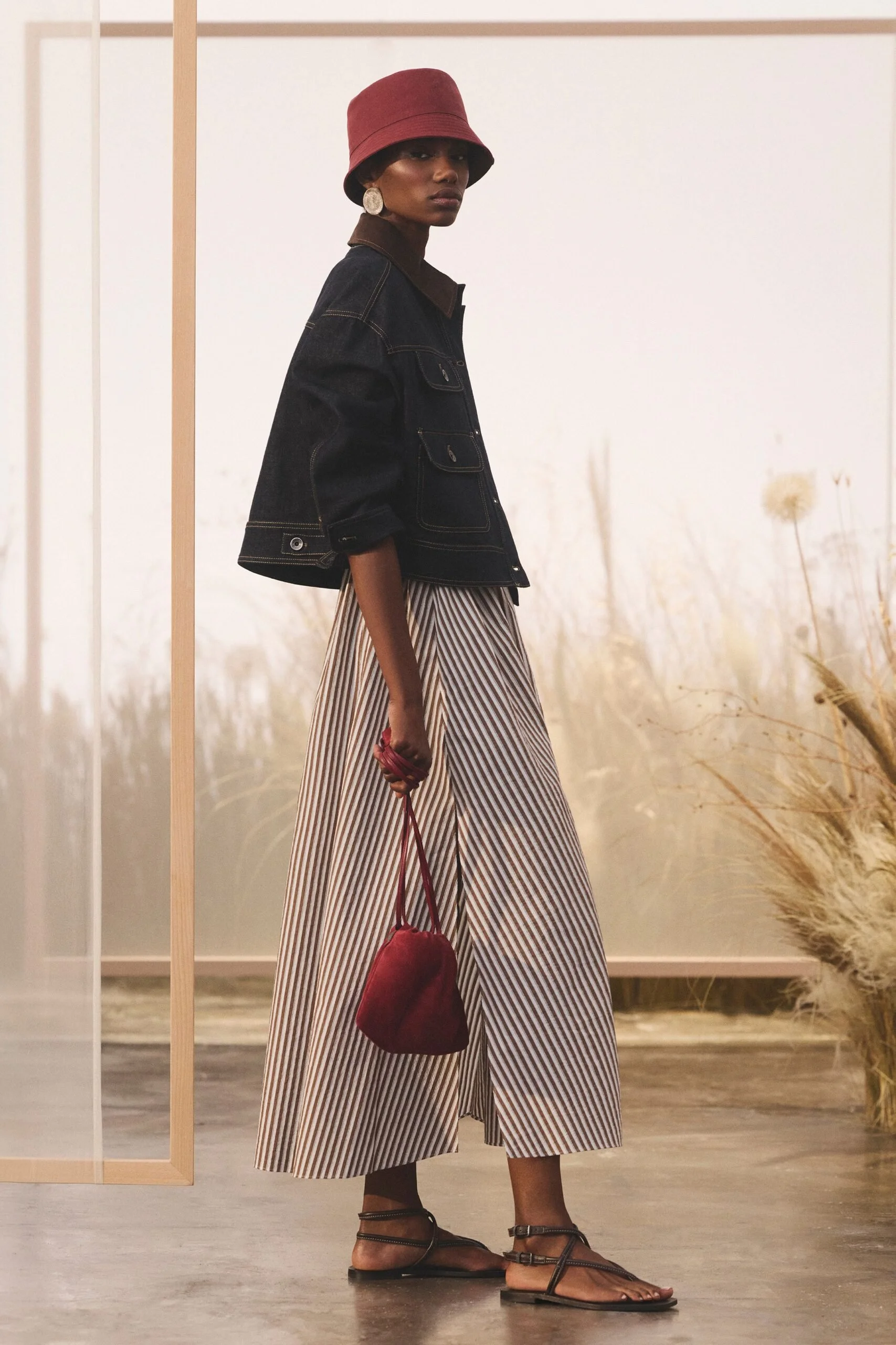 brunello-cucinelli-spring-2027-ready-to-wear-look-13-scaled.jpg