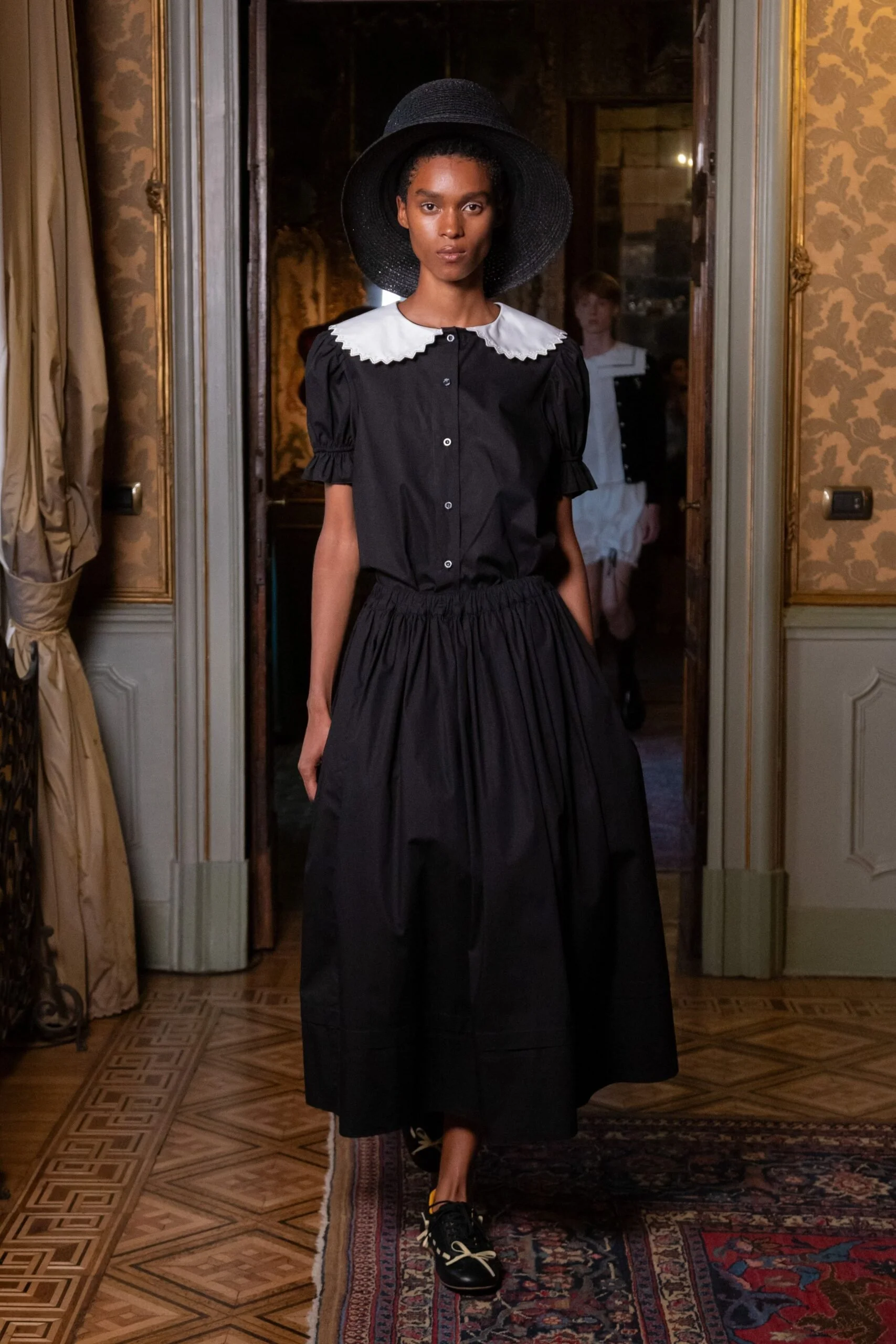 venerdi-pomeriggio-spring-2027-ready-to-wear-look-03-scaled.jpg