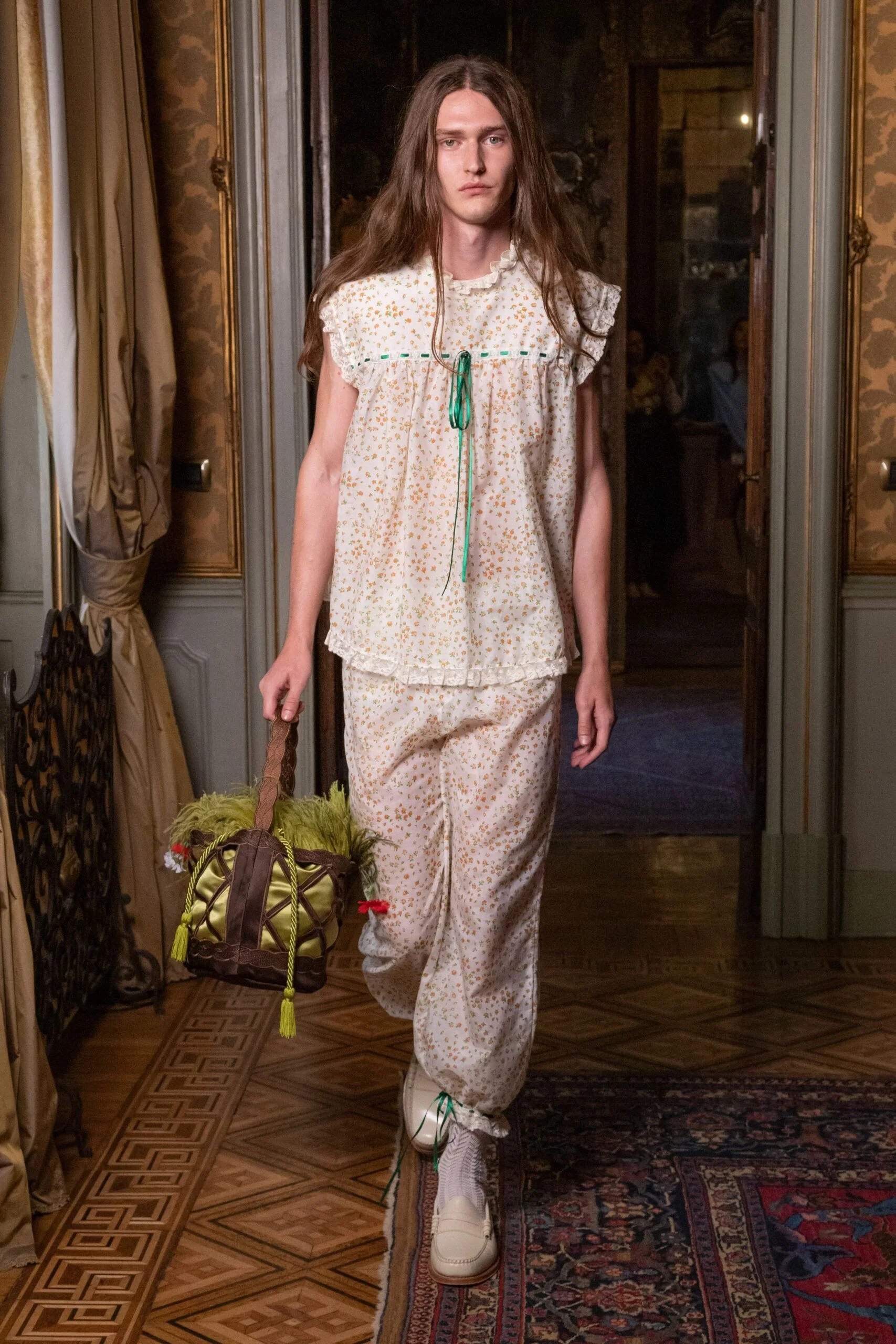 venerdi-pomeriggio-spring-2027-ready-to-wear-look-18-scaled.jpg