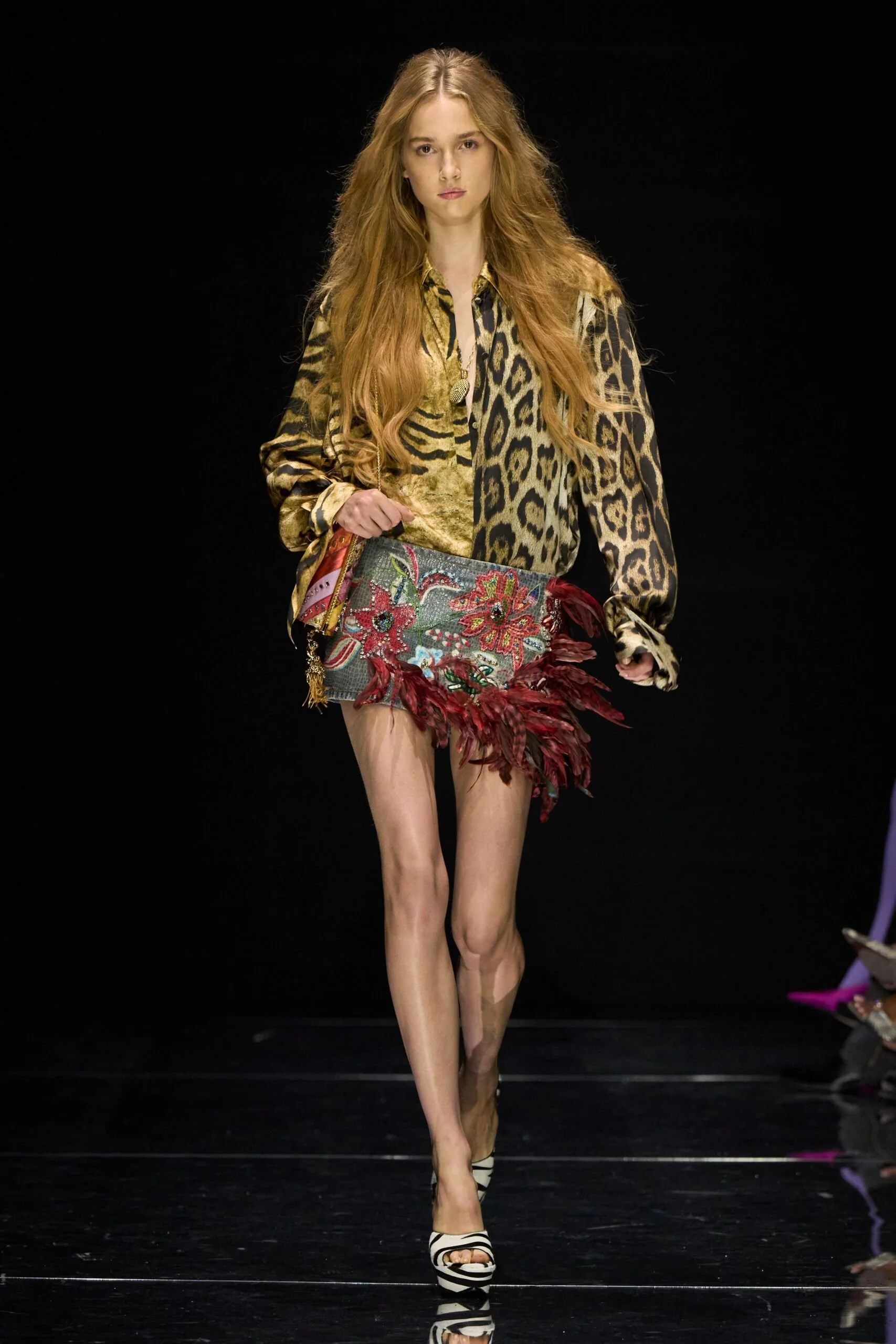 roberto-cavalli-spring-2027-ready-to-wear-look-01-scaled.jpg