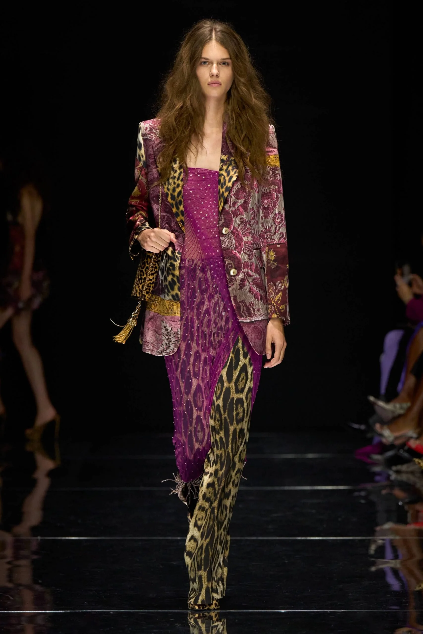 roberto-cavalli-spring-2027-ready-to-wear-look-07-scaled.jpg