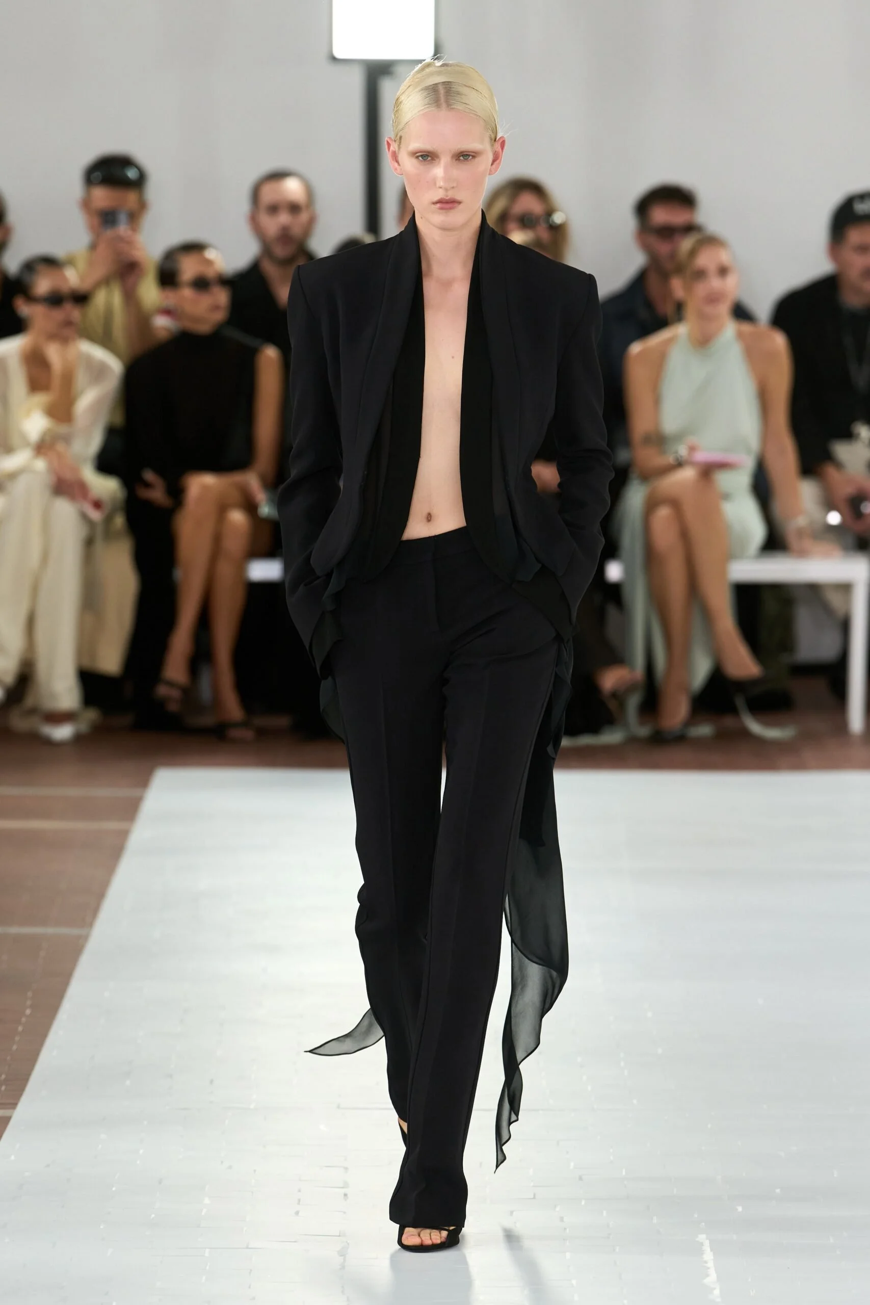 francesco-murano-spring-2027-ready-to-wear-look-15-scaled.jpg