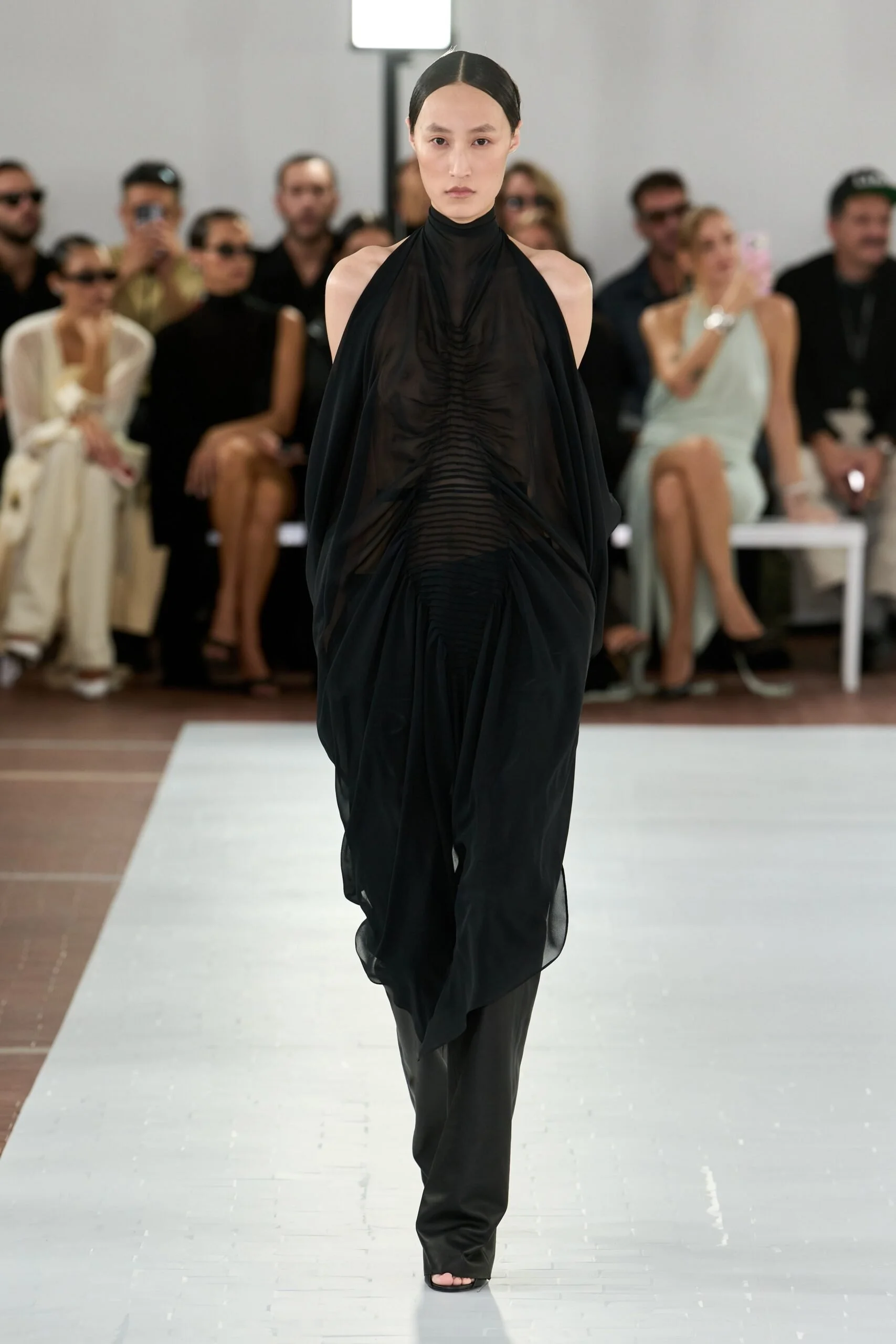 francesco-murano-spring-2027-ready-to-wear-look-17-scaled.jpg