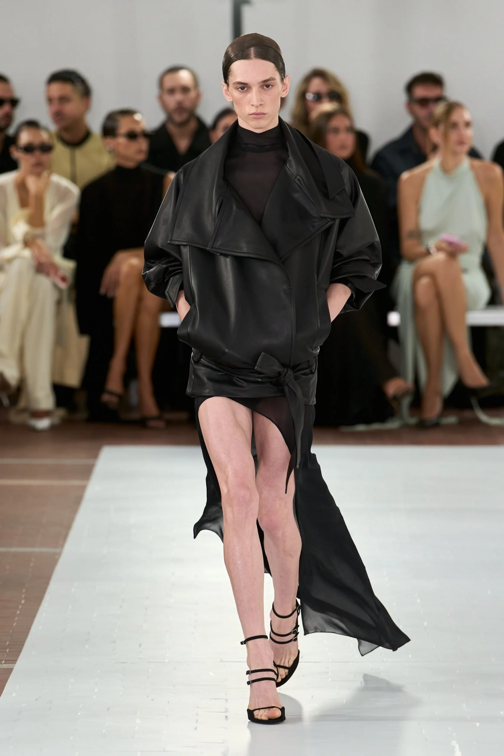 francesco-murano-spring-2027-ready-to-wear-look-18-scaled.jpg