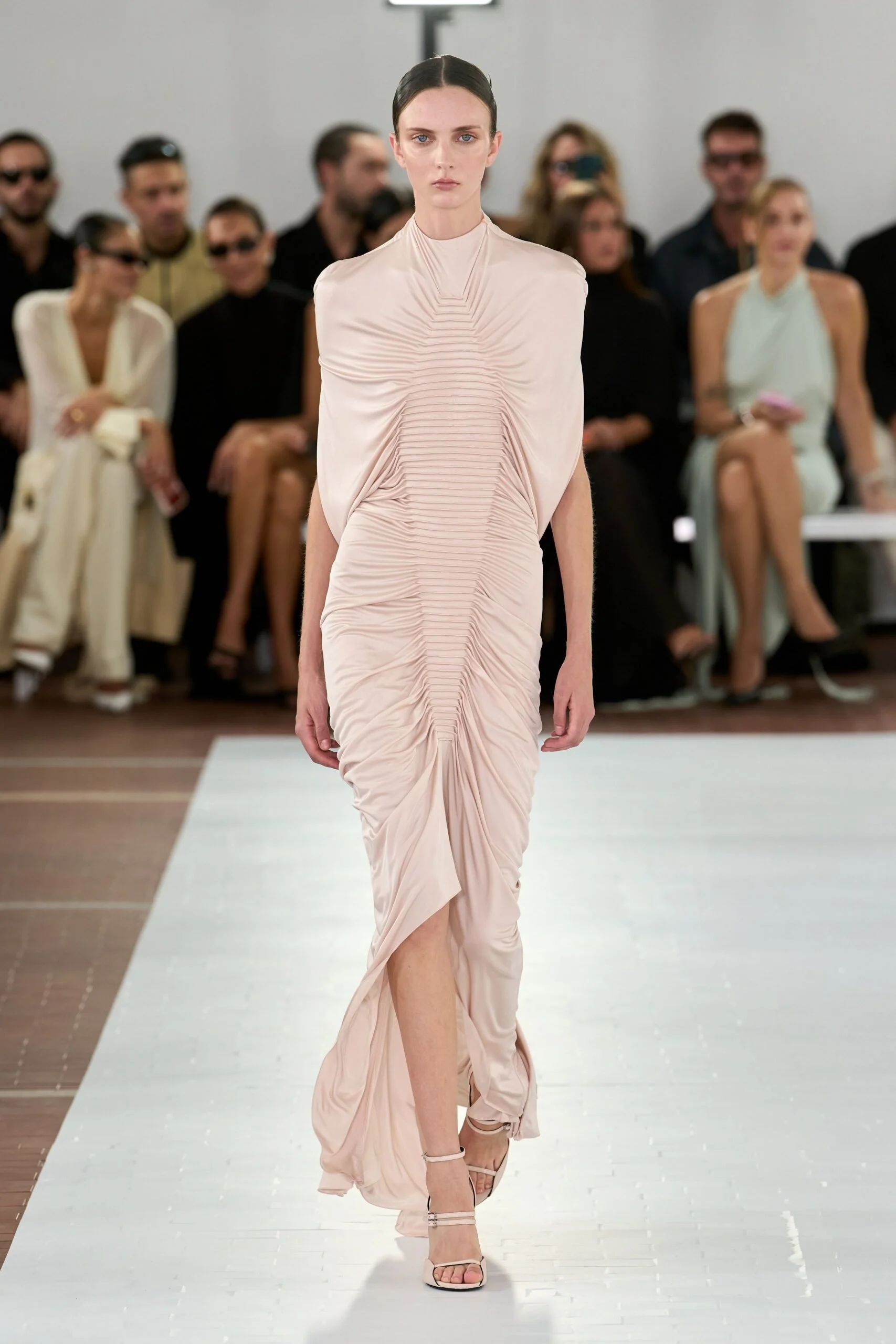 francesco-murano-spring-2027-ready-to-wear-look-20-scaled.jpg