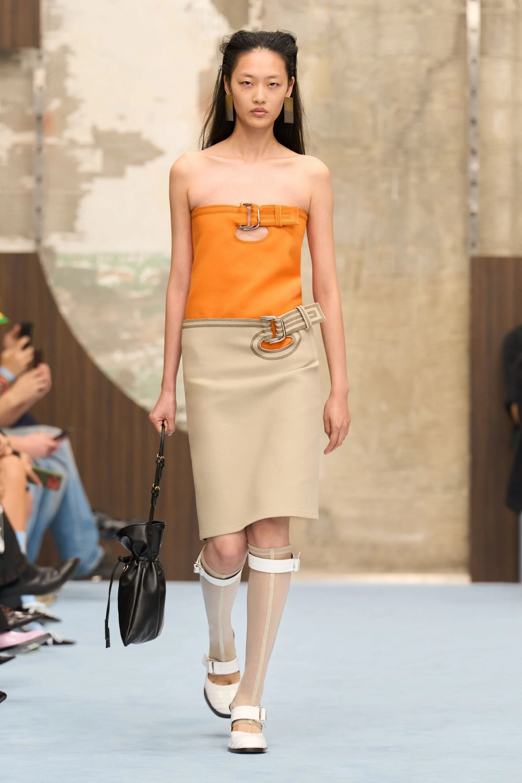 marni-spring-2027-ready-to-wear-look-03-scaled.jpg