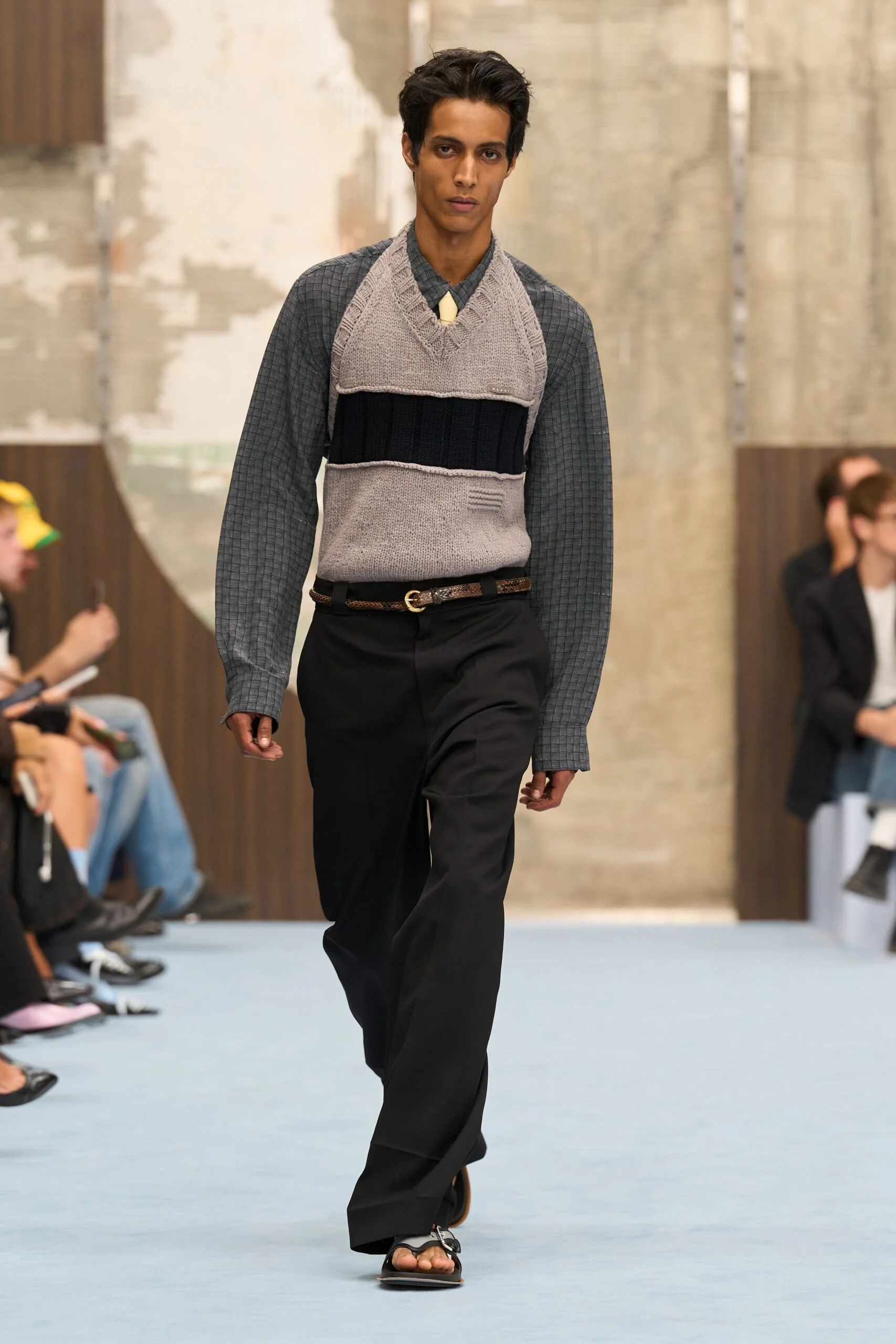 marni-spring-2027-ready-to-wear-look-10-scaled.jpg