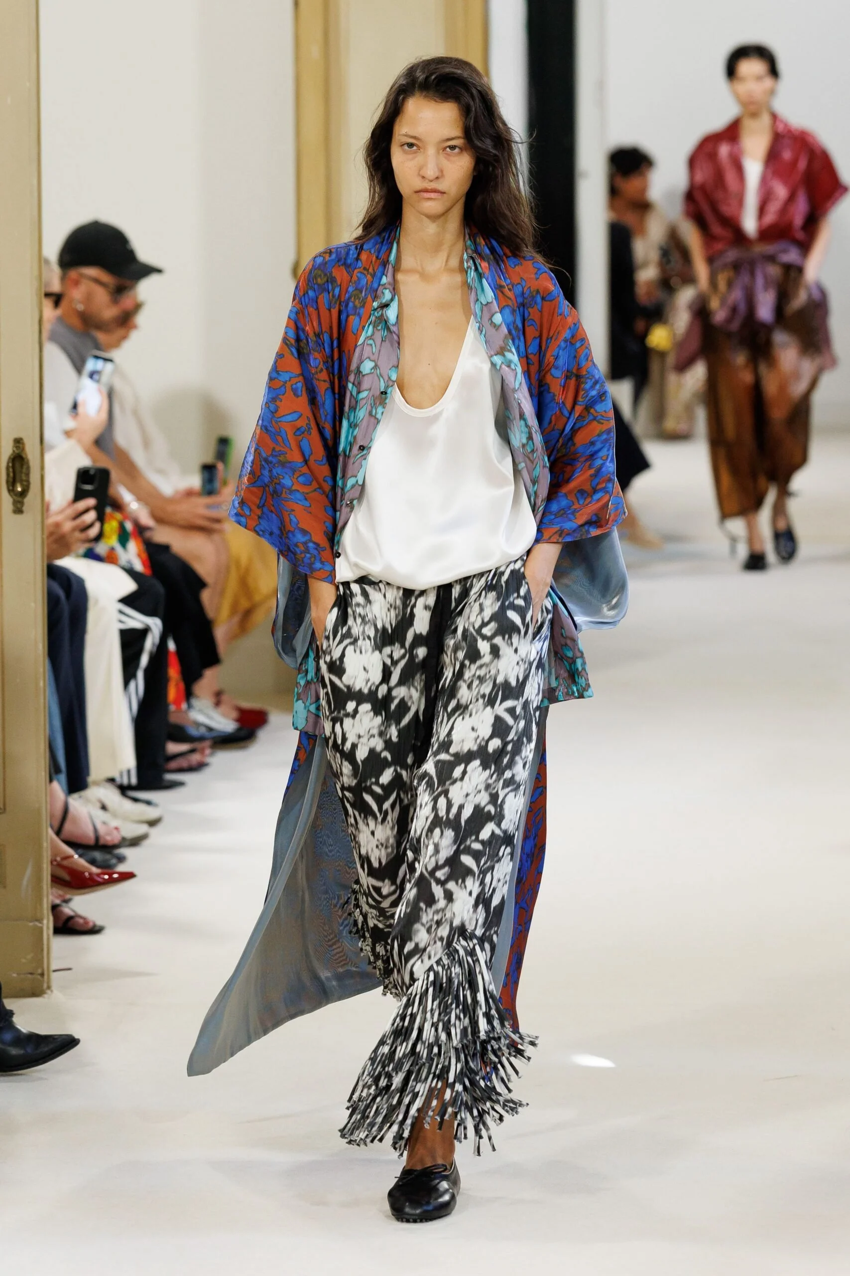 alberta-ferretti-spring-2027-ready-to-wear-look-09-scaled.jpg