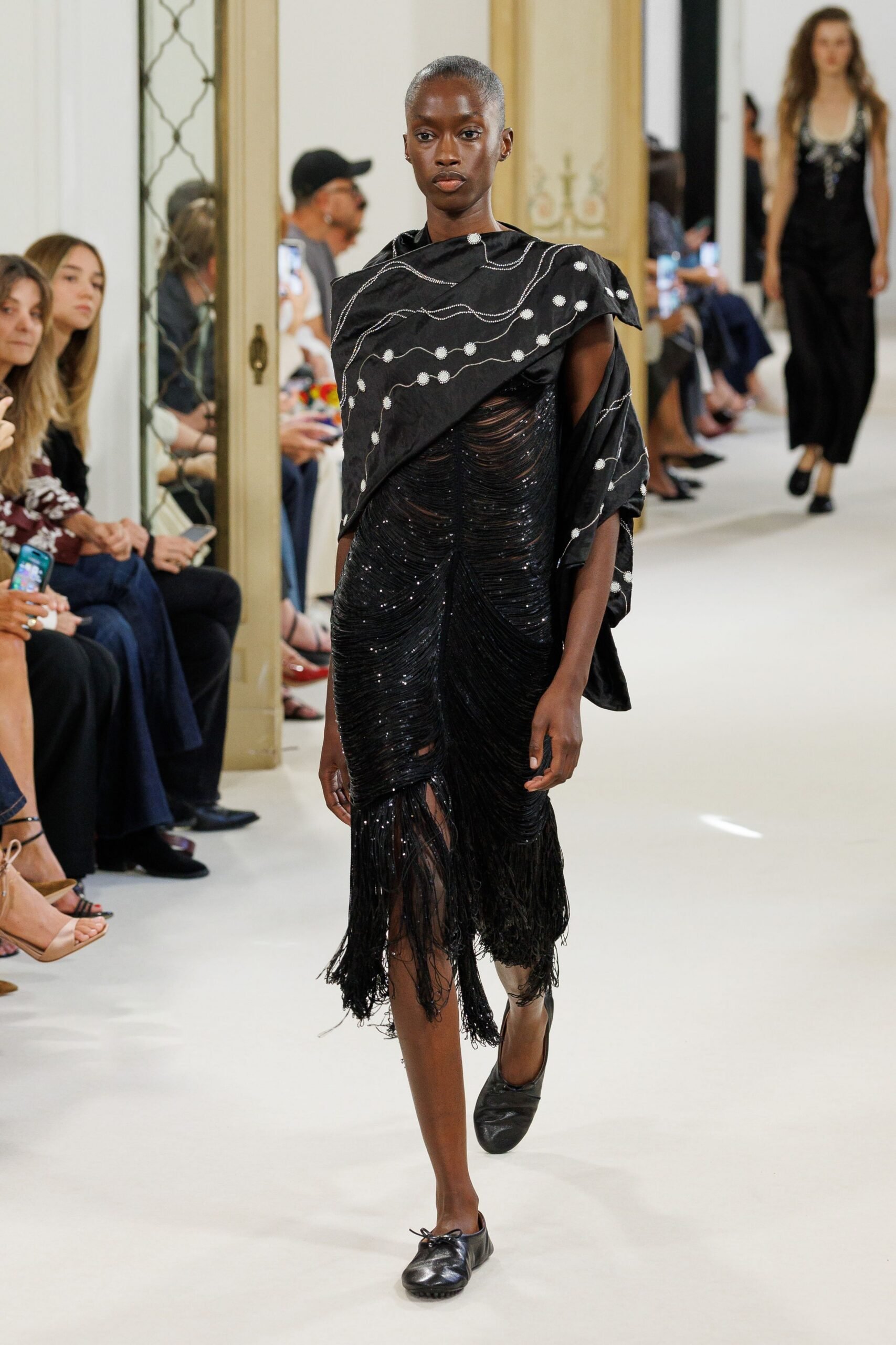 alberta-ferretti-spring-2027-ready-to-wear-look-23-scaled.jpg