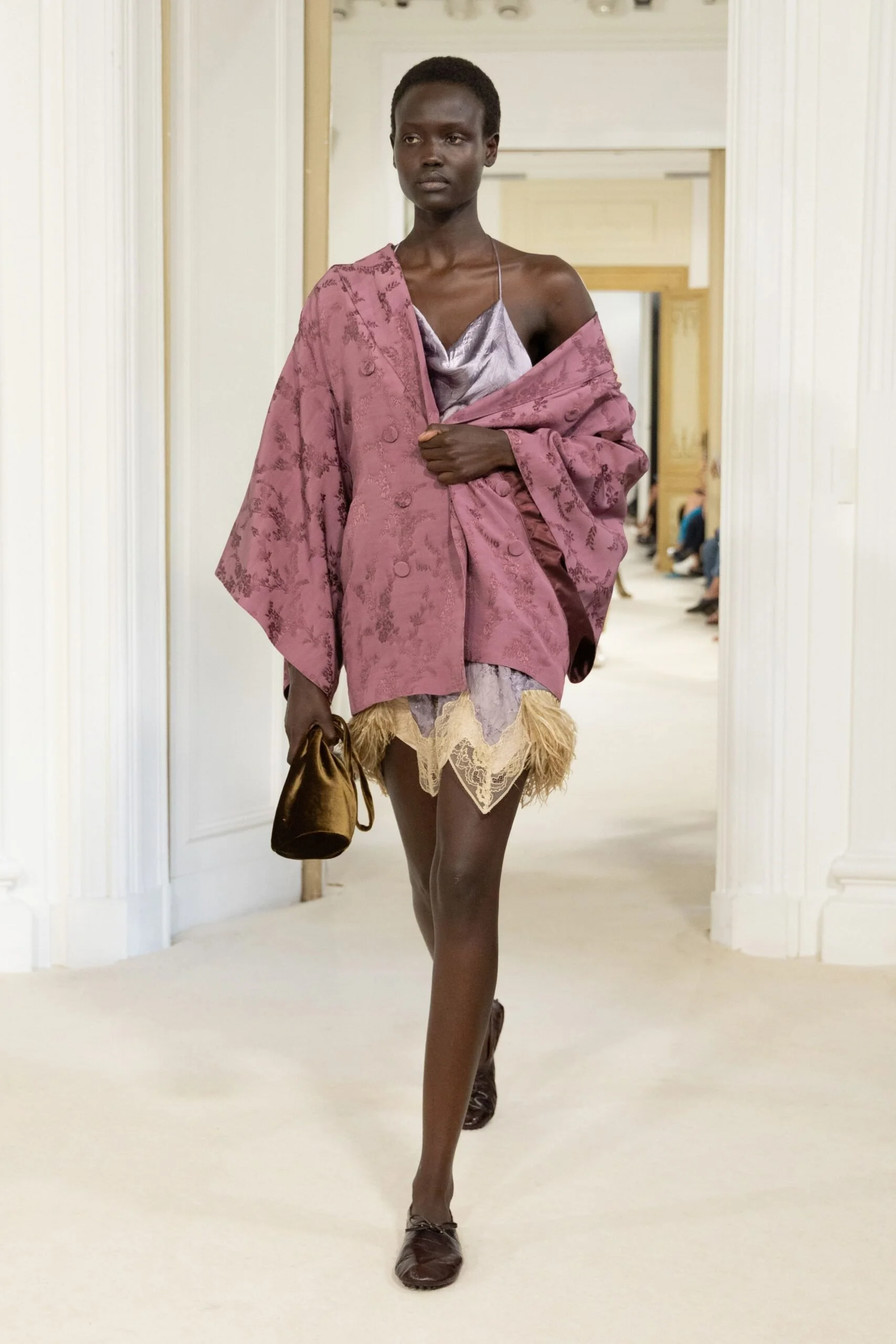 alberta-ferretti-spring-2027-ready-to-wear-look-40-scaled.jpg