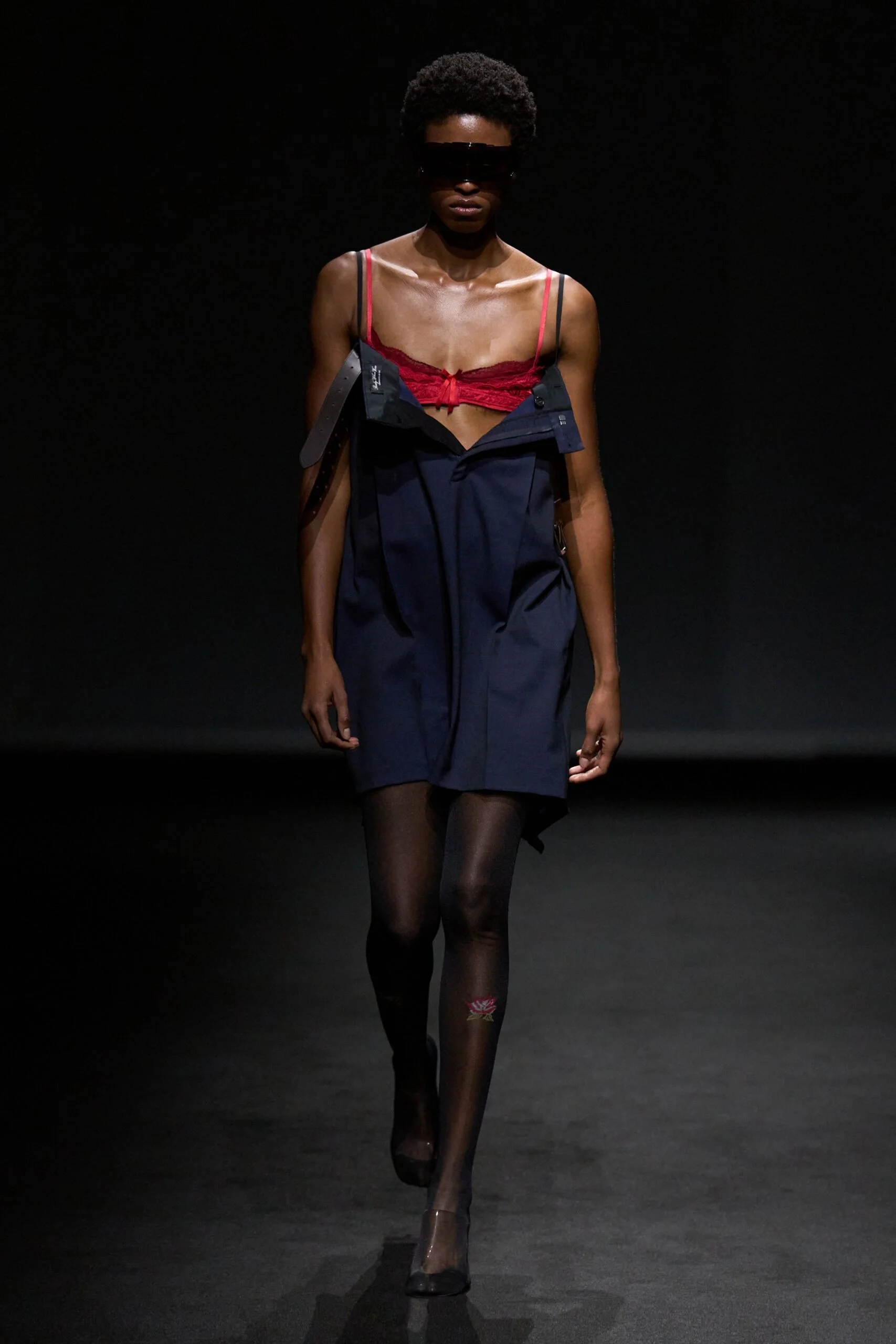 mm6-maison-margiela-spring-2027-ready-to-wear-look-05-scaled.jpg