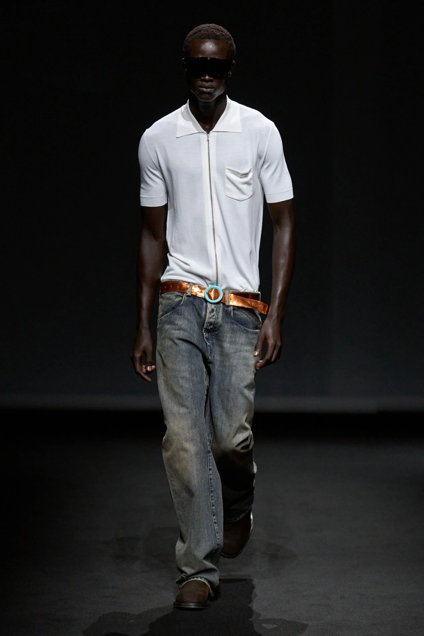 mm6-maison-margiela-spring-2027-ready-to-wear-look-19-scaled.jpg