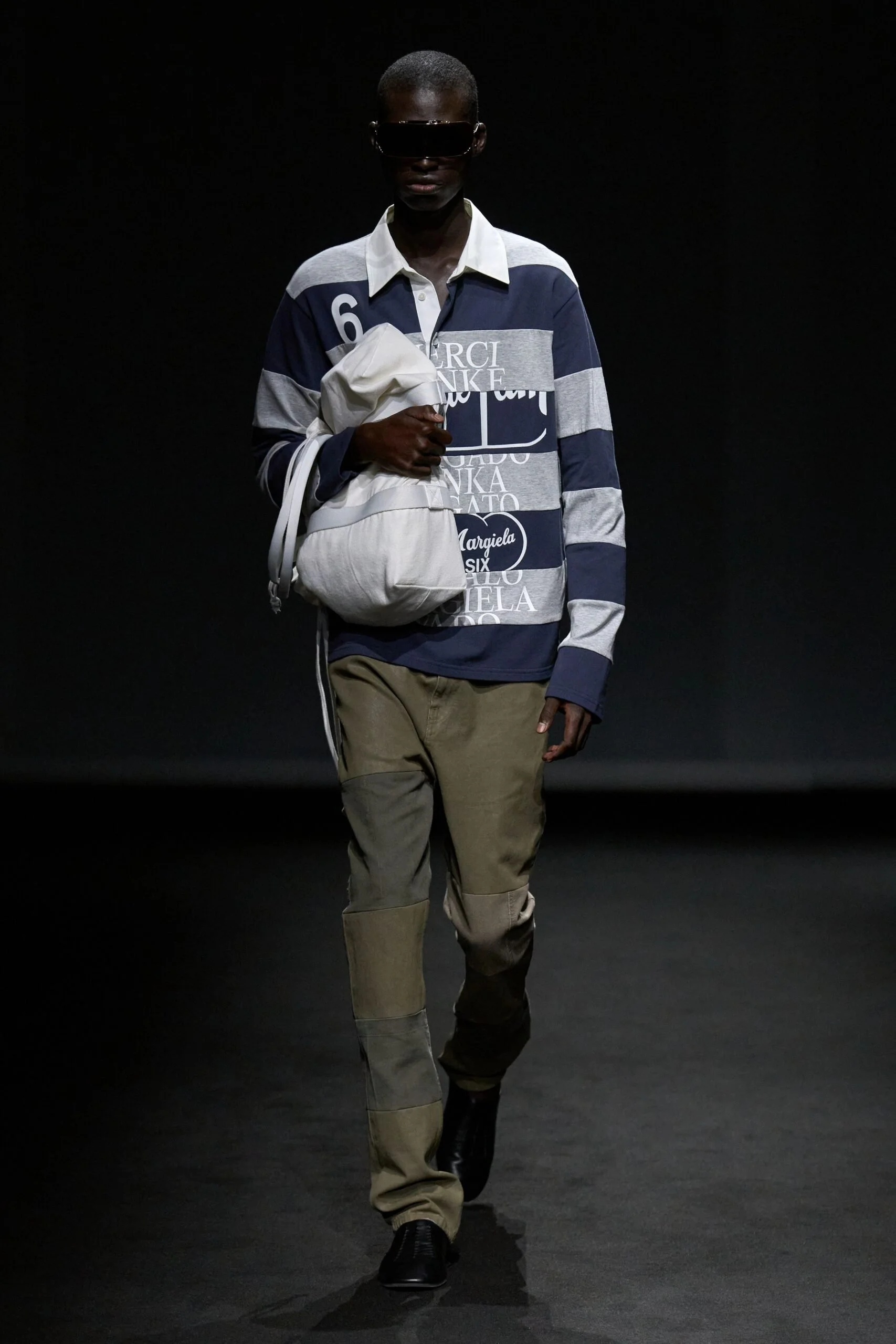 mm6-maison-margiela-spring-2027-ready-to-wear-look-20-scaled.jpg