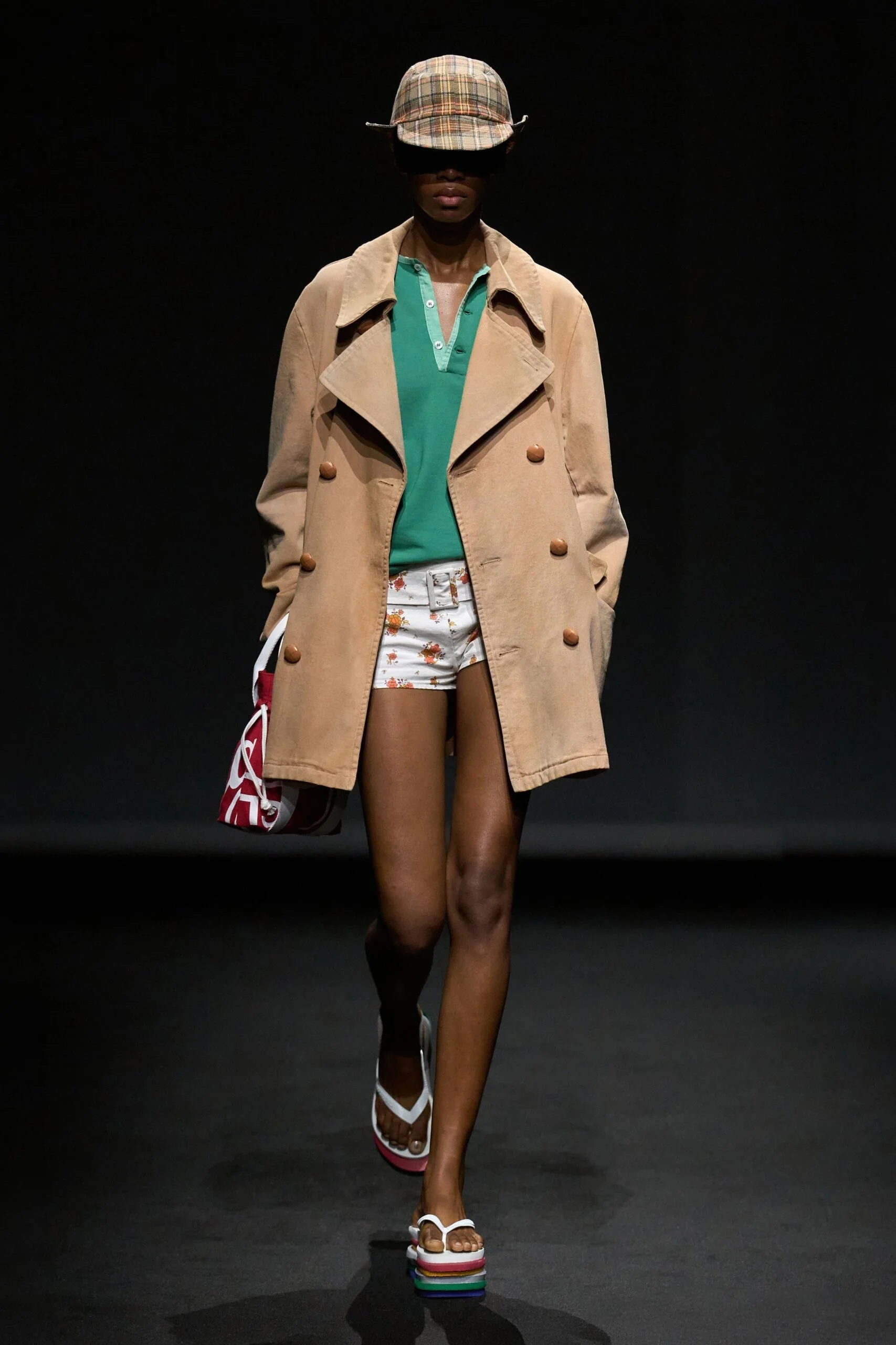 mm6-maison-margiela-spring-2027-ready-to-wear-look-24-scaled.jpg