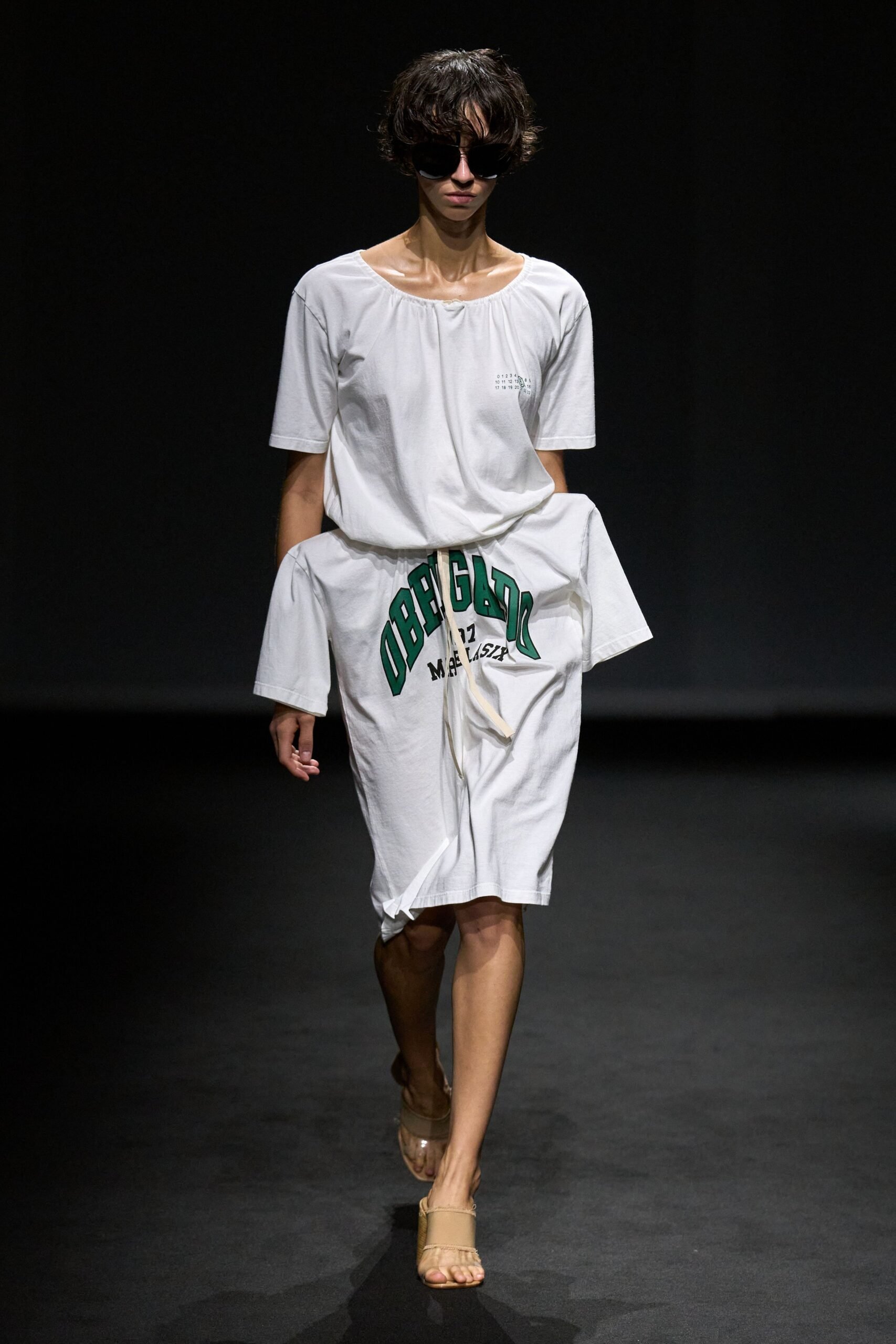 mm6-maison-margiela-spring-2027-ready-to-wear-look-48-scaled.jpg