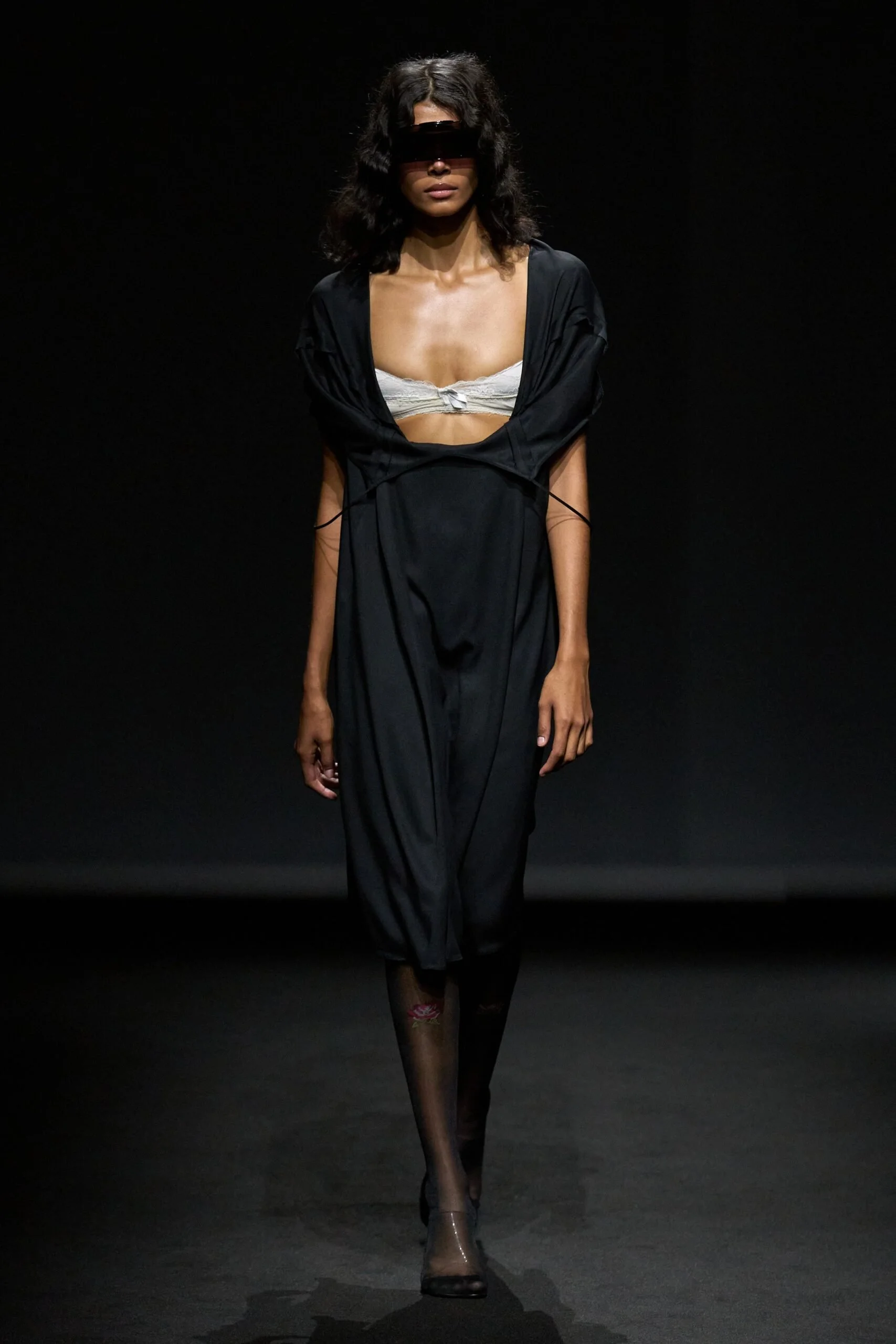 mm6-maison-margiela-spring-2027-ready-to-wear-look-53-scaled.jpg
