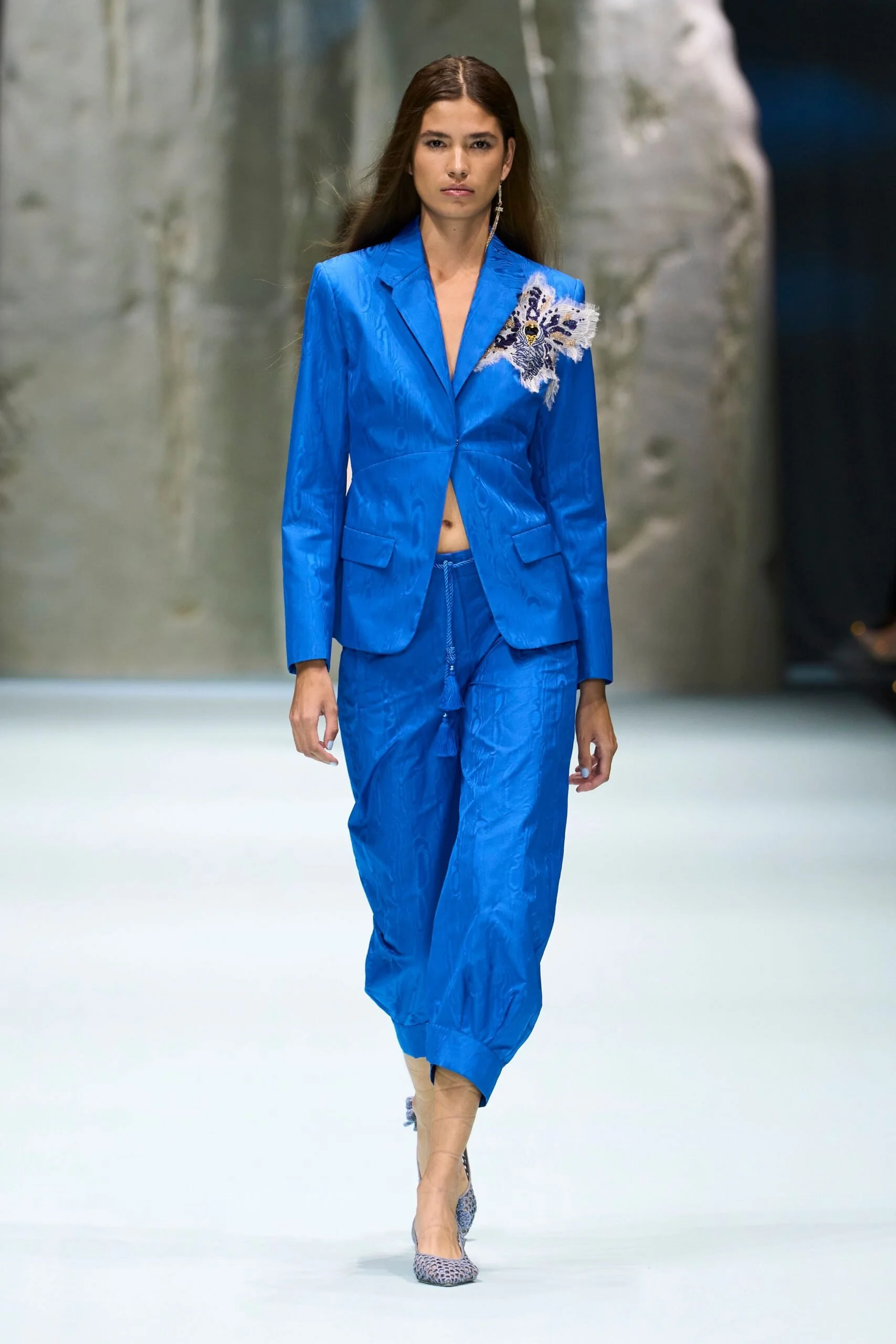 genny-spring-2027-ready-to-wear-look-38-scaled.jpg