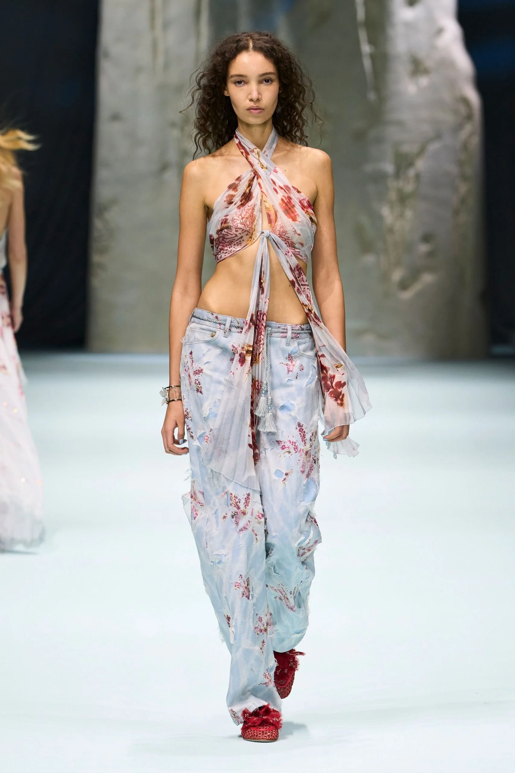 genny-spring-2027-ready-to-wear-look-03-scaled.jpg