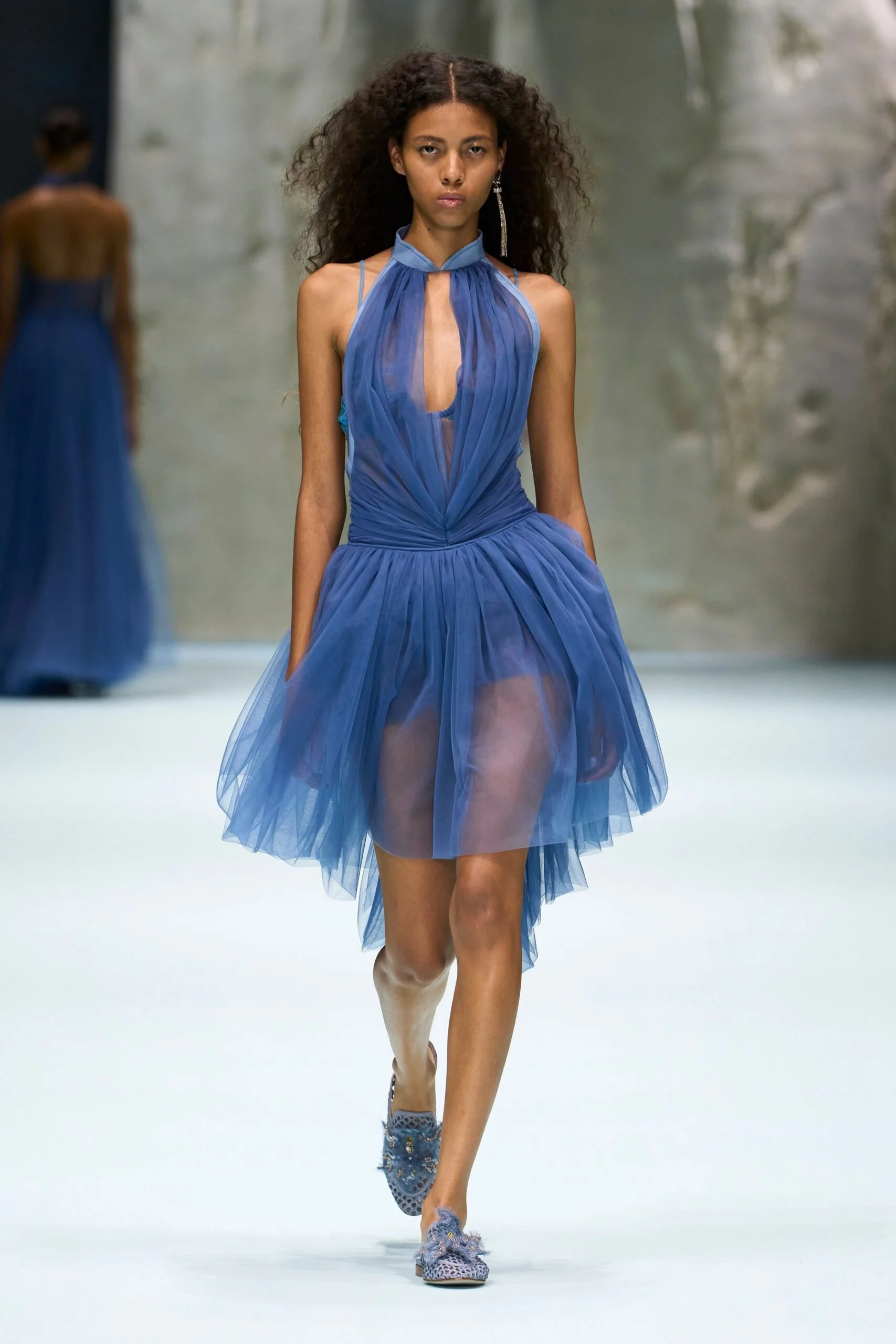 genny-spring-2027-ready-to-wear-look-36-scaled.jpg