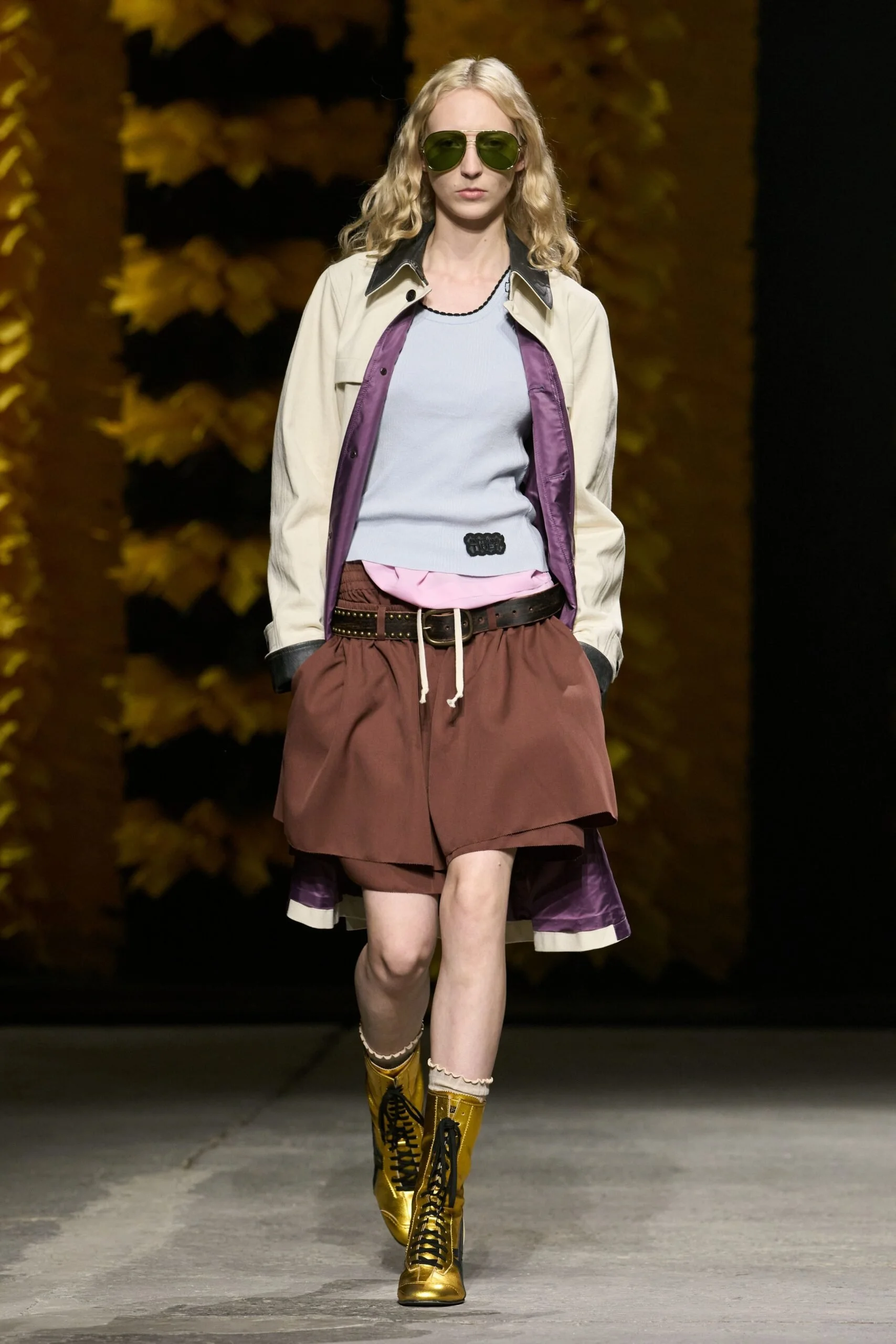 onitsuka-tiger-spring-2027-ready-to-wear-look-14-scaled.jpg