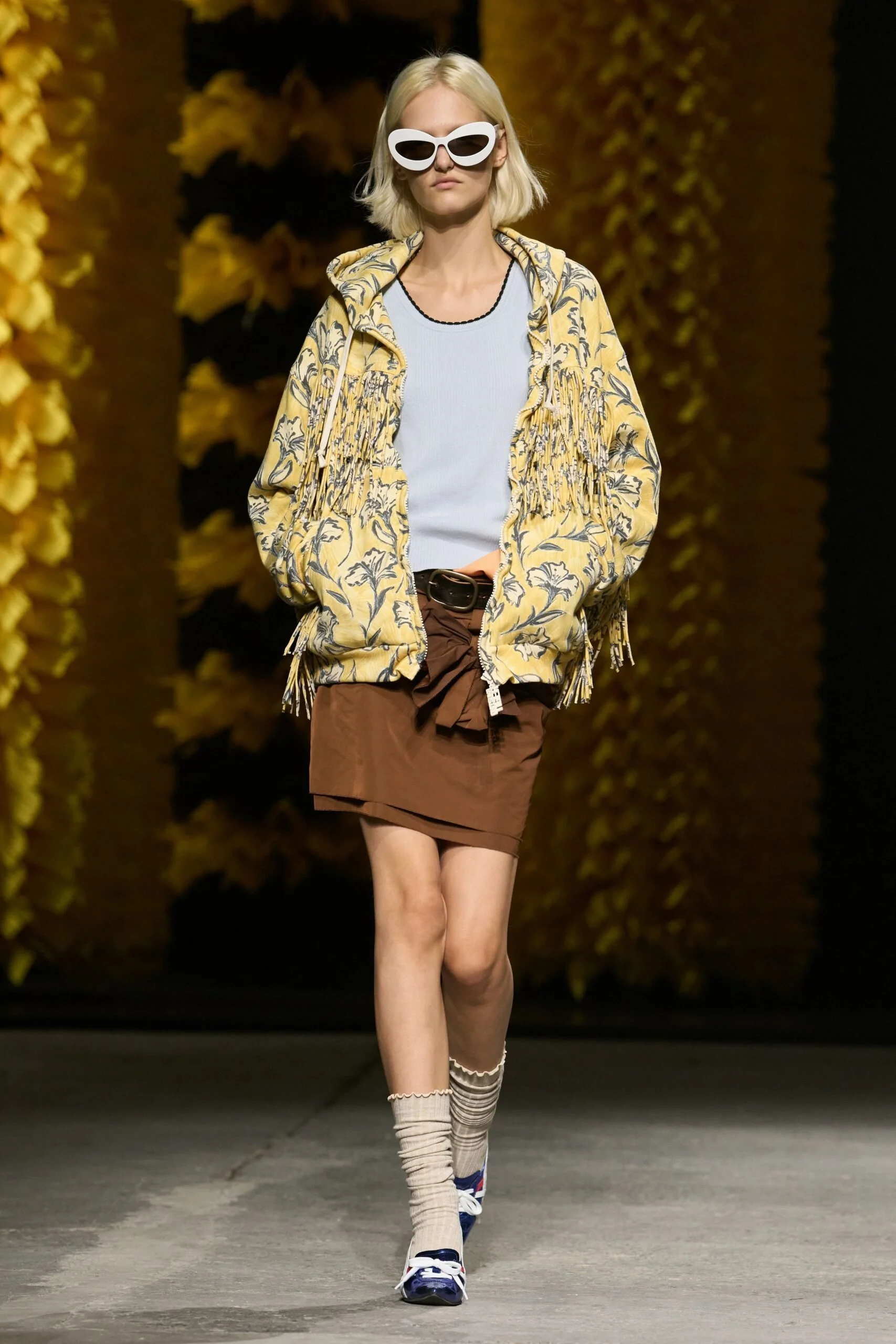 onitsuka-tiger-spring-2027-ready-to-wear-look-27-scaled.jpg