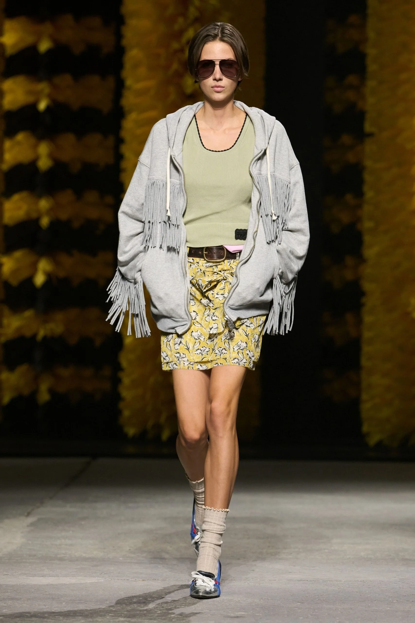 onitsuka-tiger-spring-2027-ready-to-wear-look-28-scaled.jpg