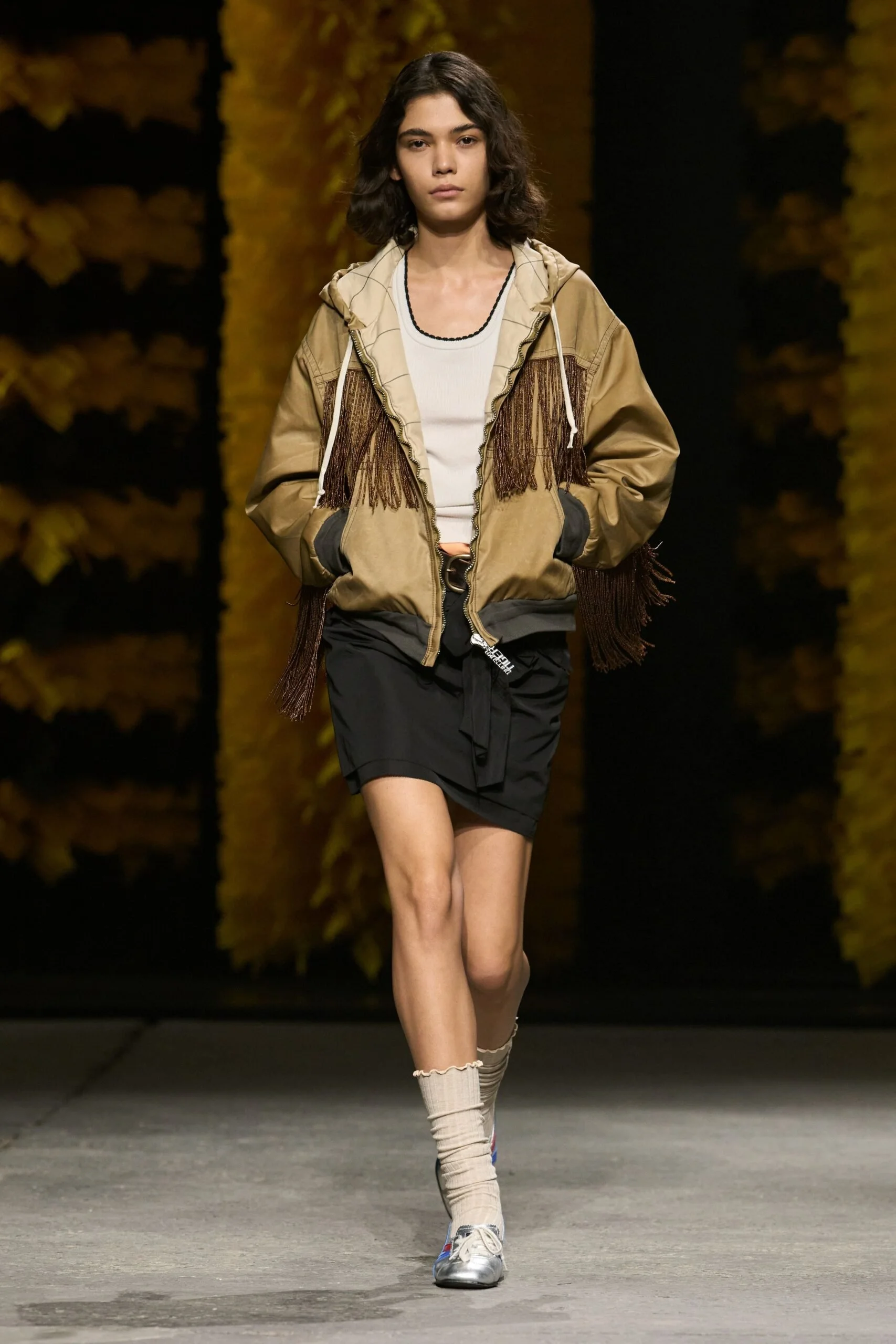 onitsuka-tiger-spring-2027-ready-to-wear-look-37-scaled.jpg