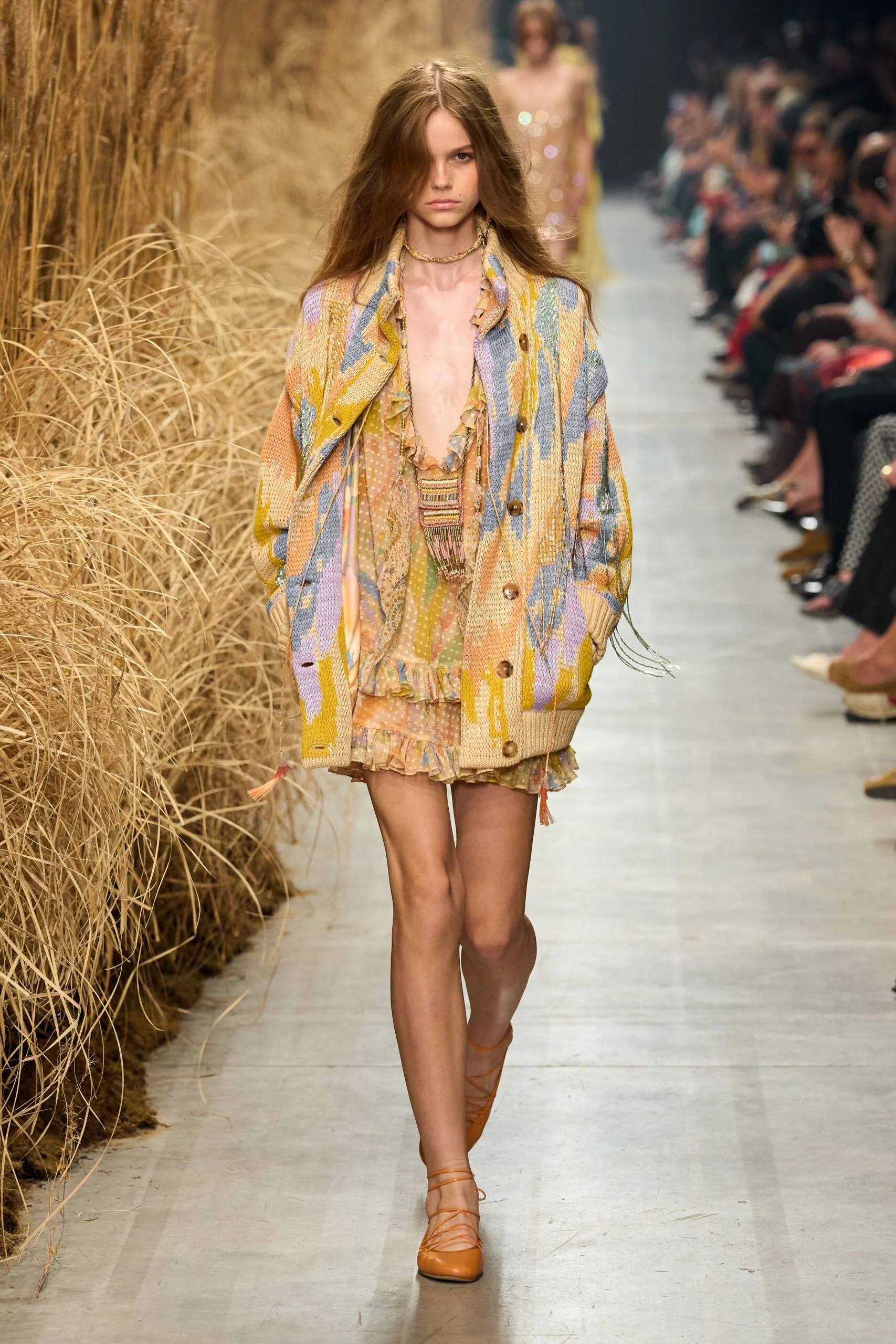 etro-spring-2027-ready-to-wear-look-26-scaled.jpg