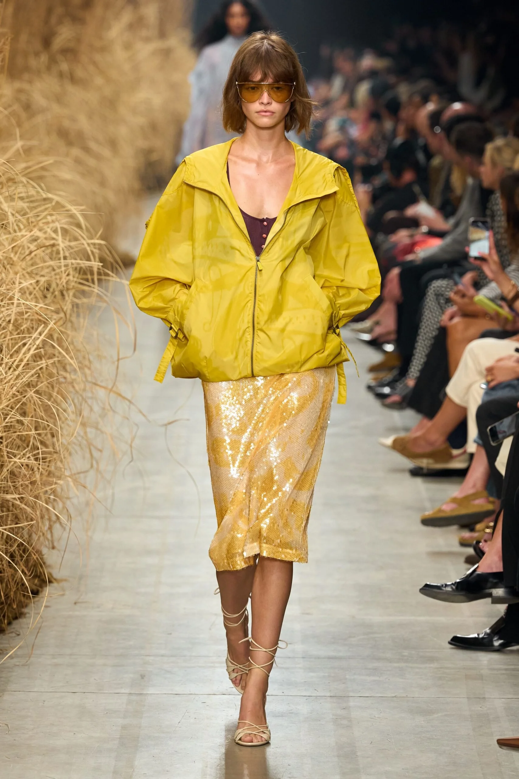etro-spring-2027-ready-to-wear-look-30-scaled.jpg