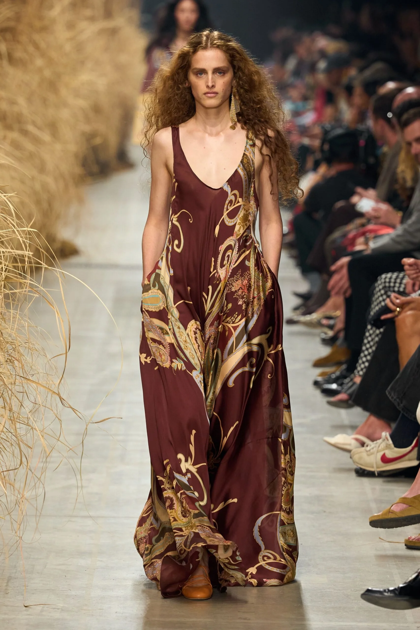etro-spring-2027-ready-to-wear-look-36-scaled.jpg