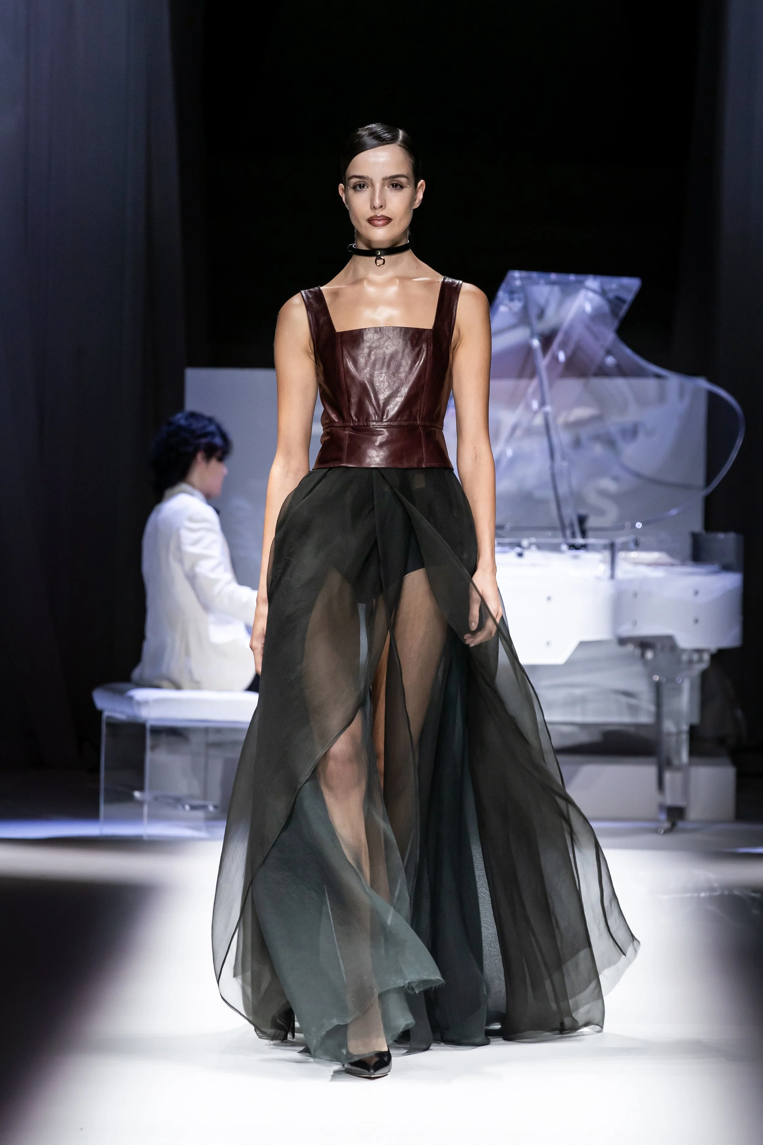 Look5.jpg