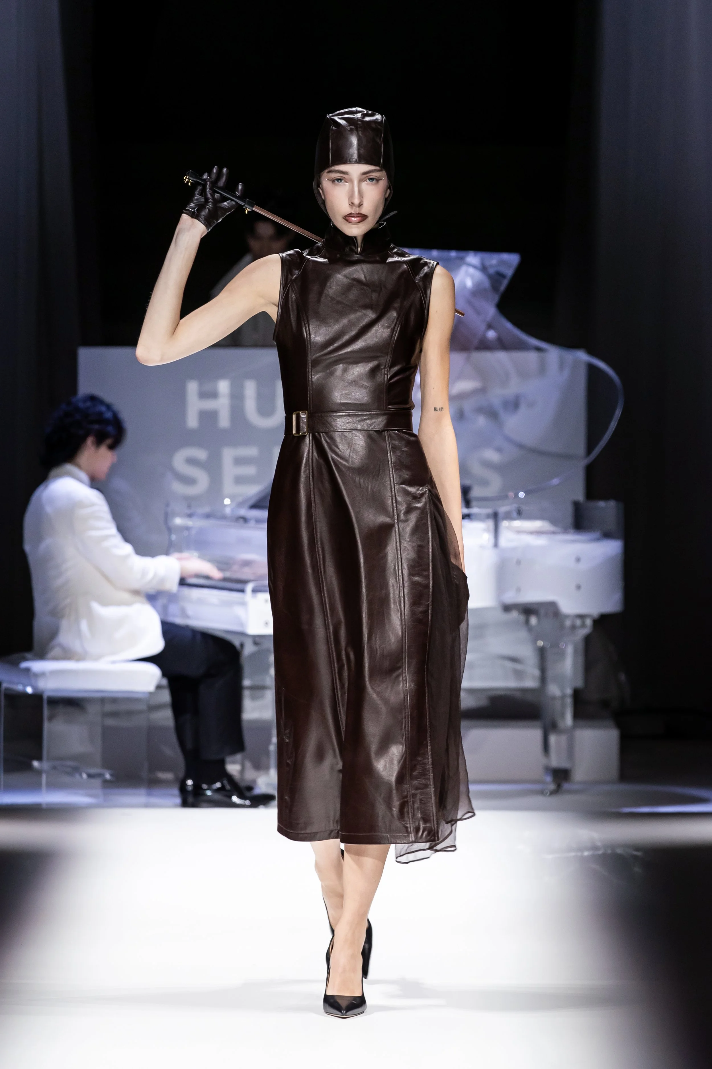 Look9.jpg