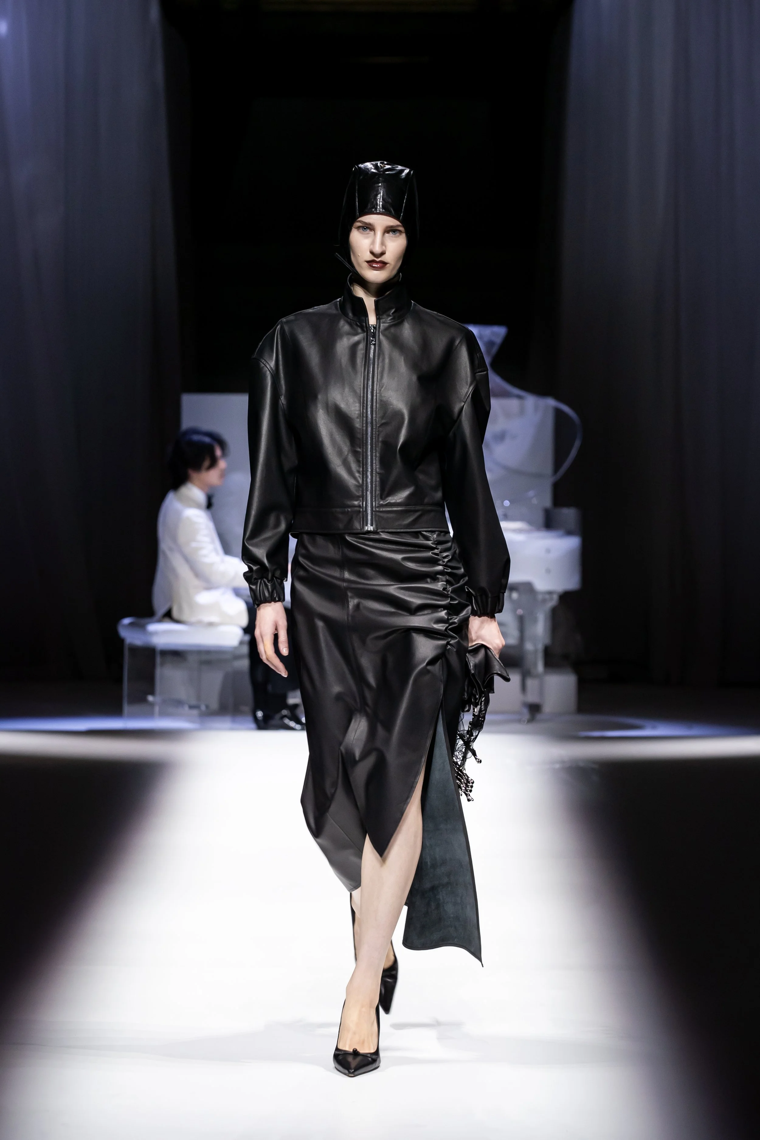 Look26.jpg