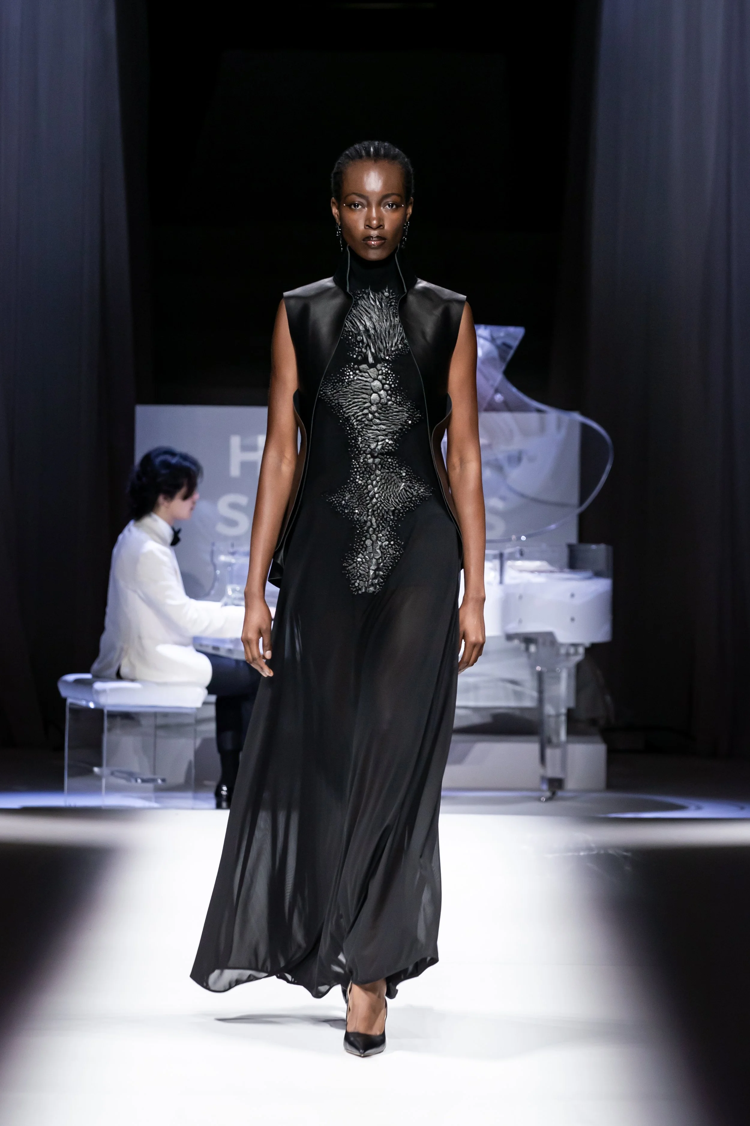 Look36.jpg