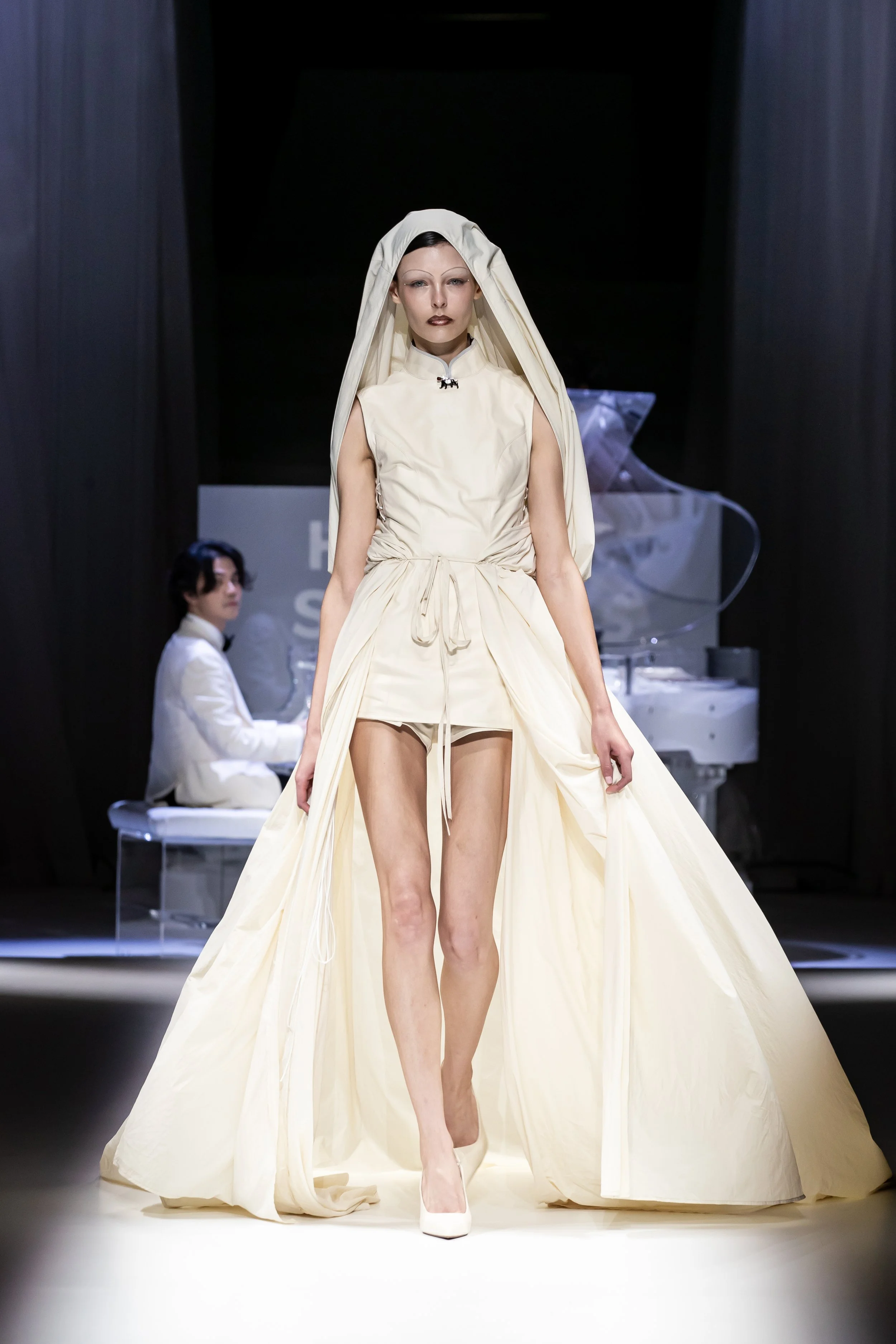 Look45.jpg