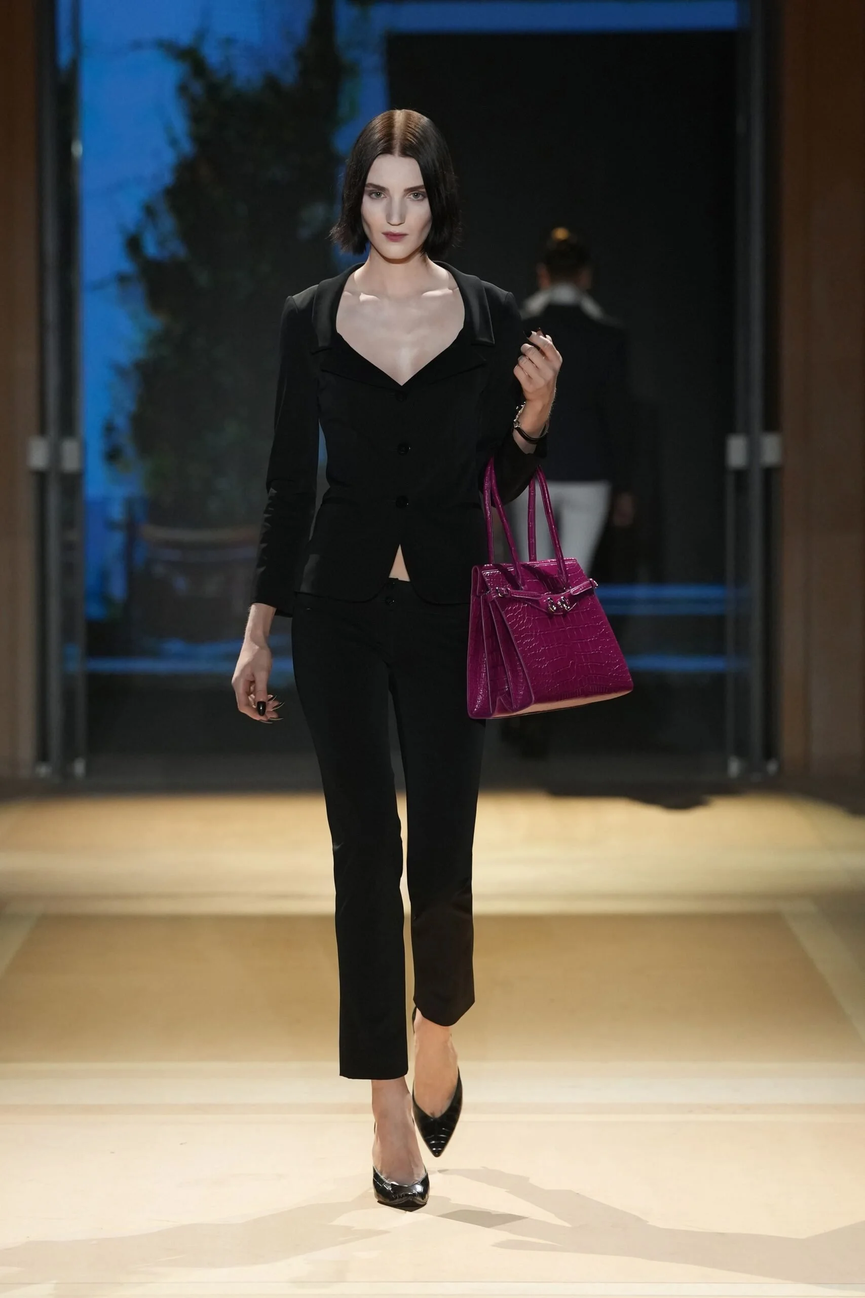 gucci-spring-2027-ready-to-wear-look-14-scaled.jpg